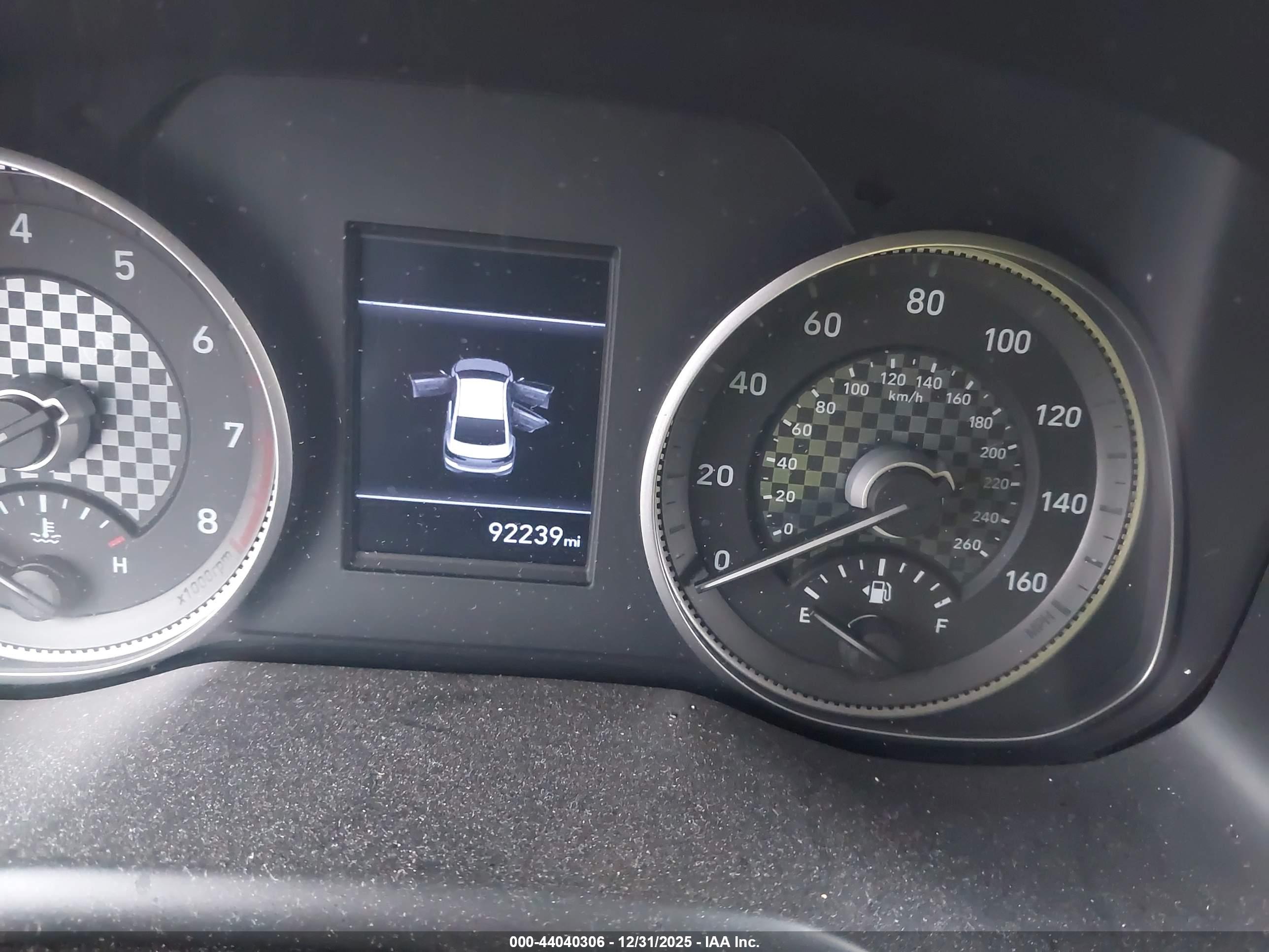 HYUNDAI ELANTRA image 7