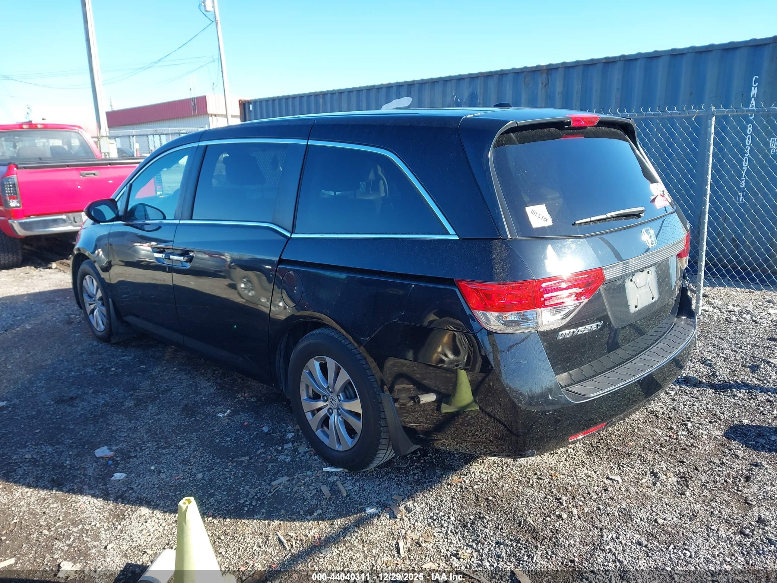 HONDA ODYSSEY image 3