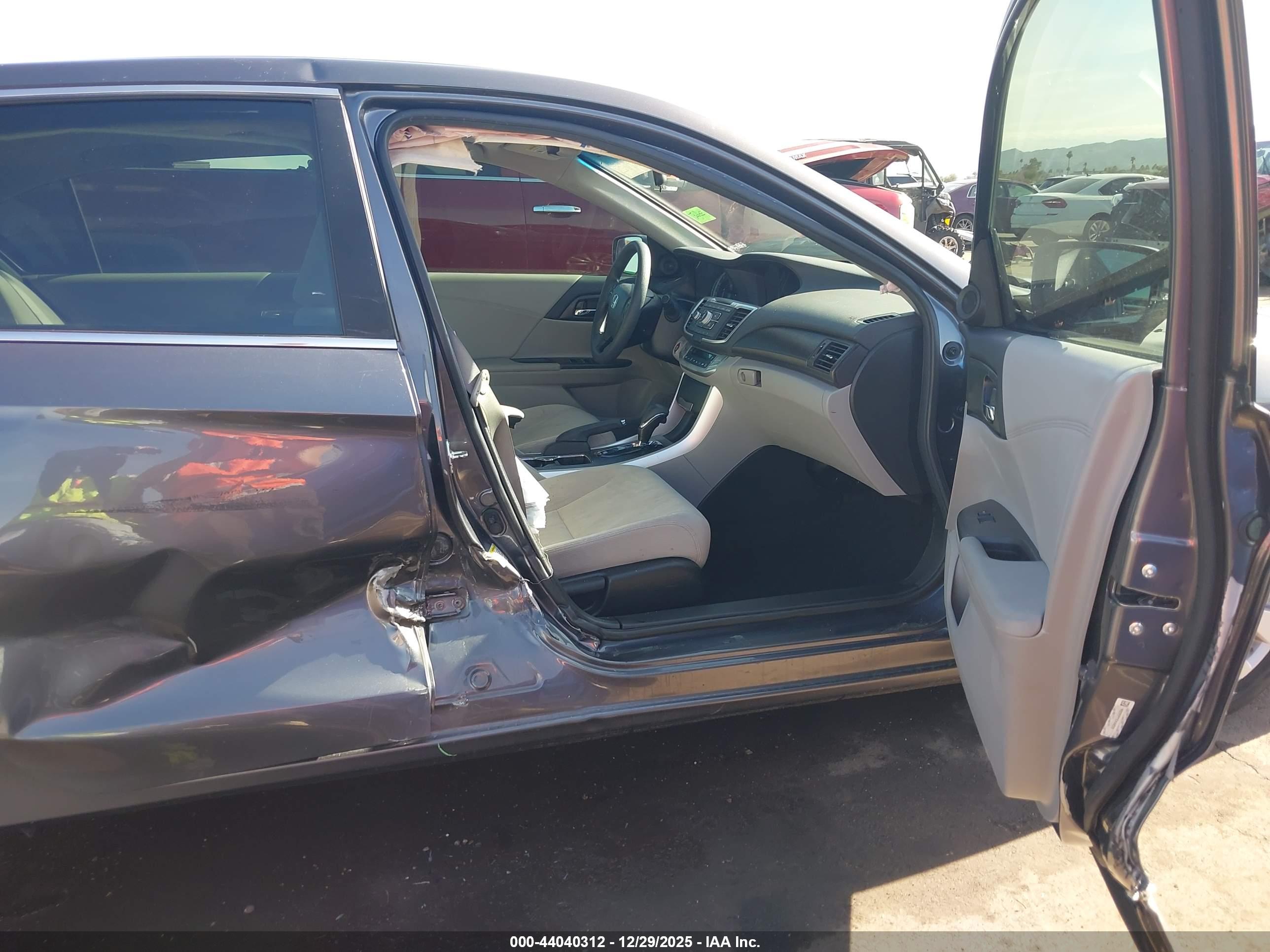 HONDA ACCORD image 5