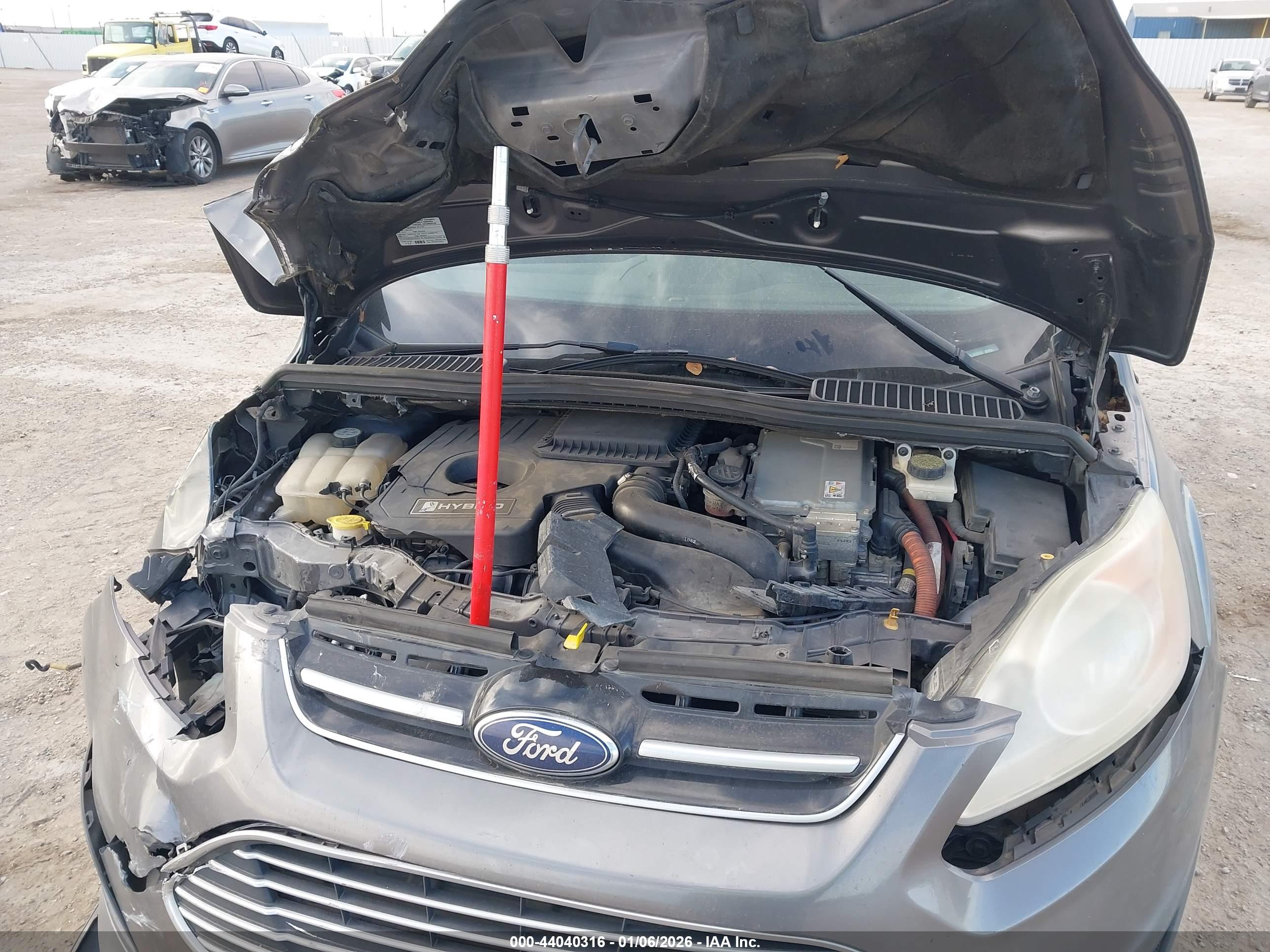 FORD C-MAX image 10