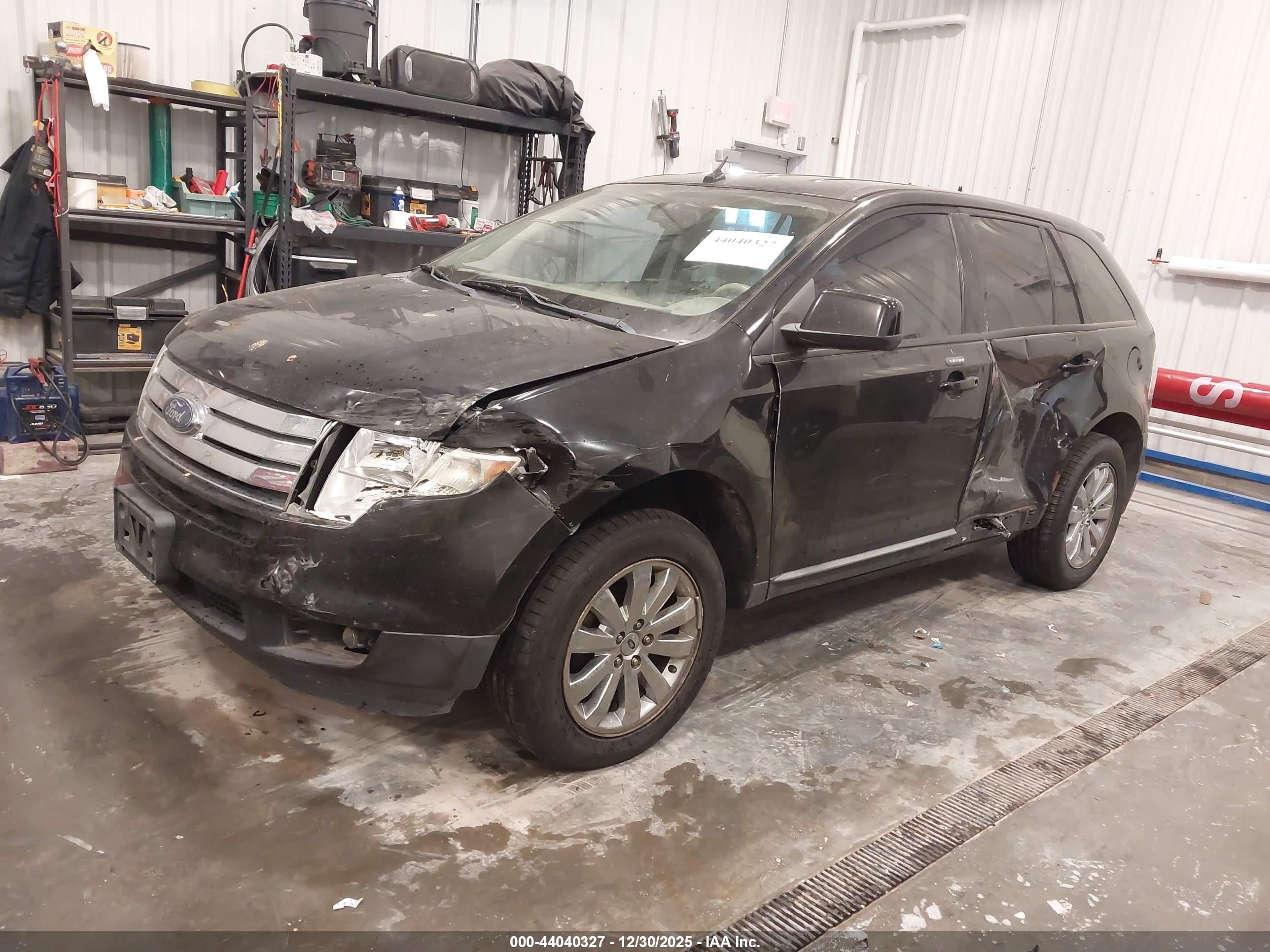 FORD EDGE image 2