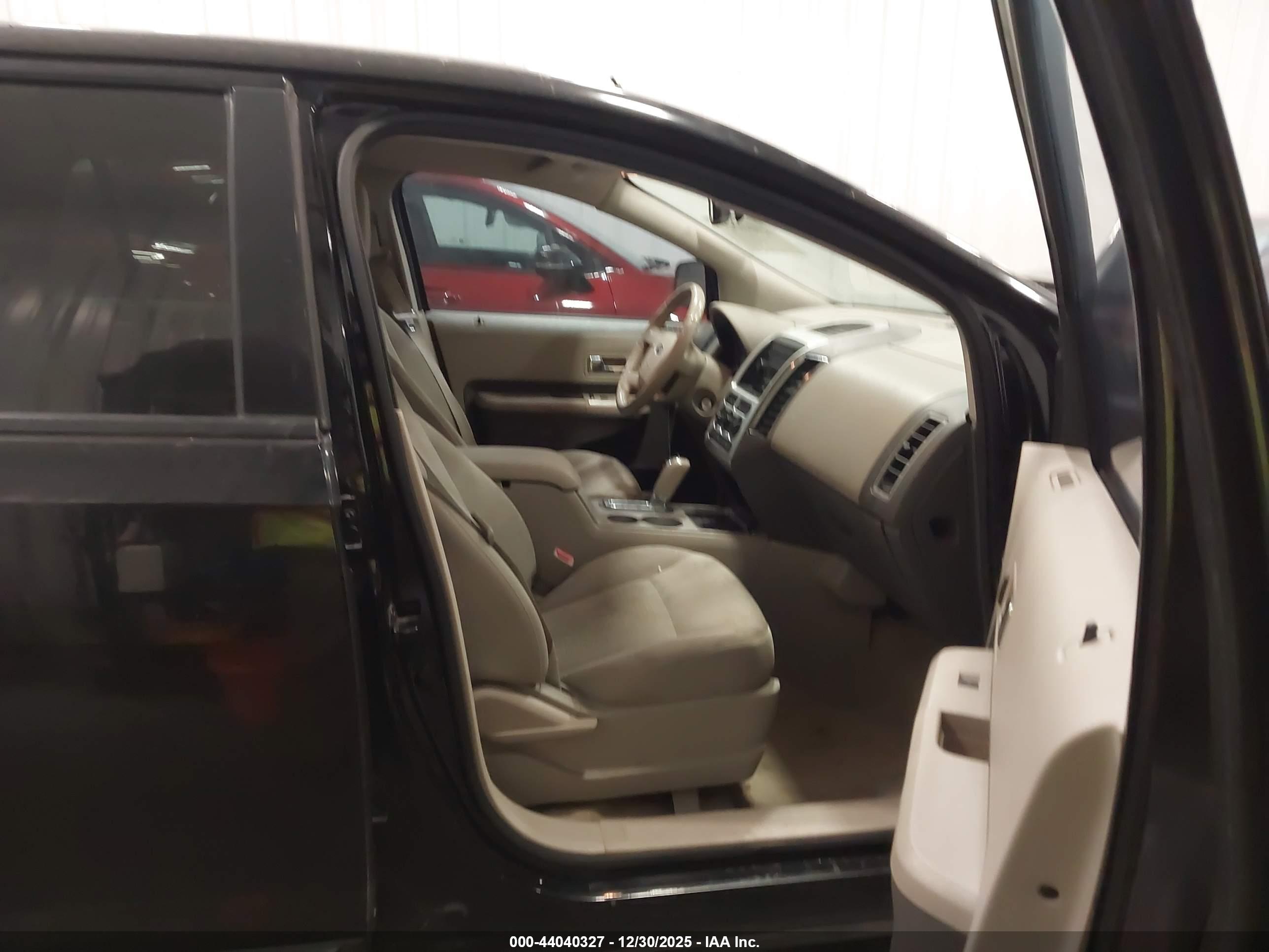FORD EDGE image 5