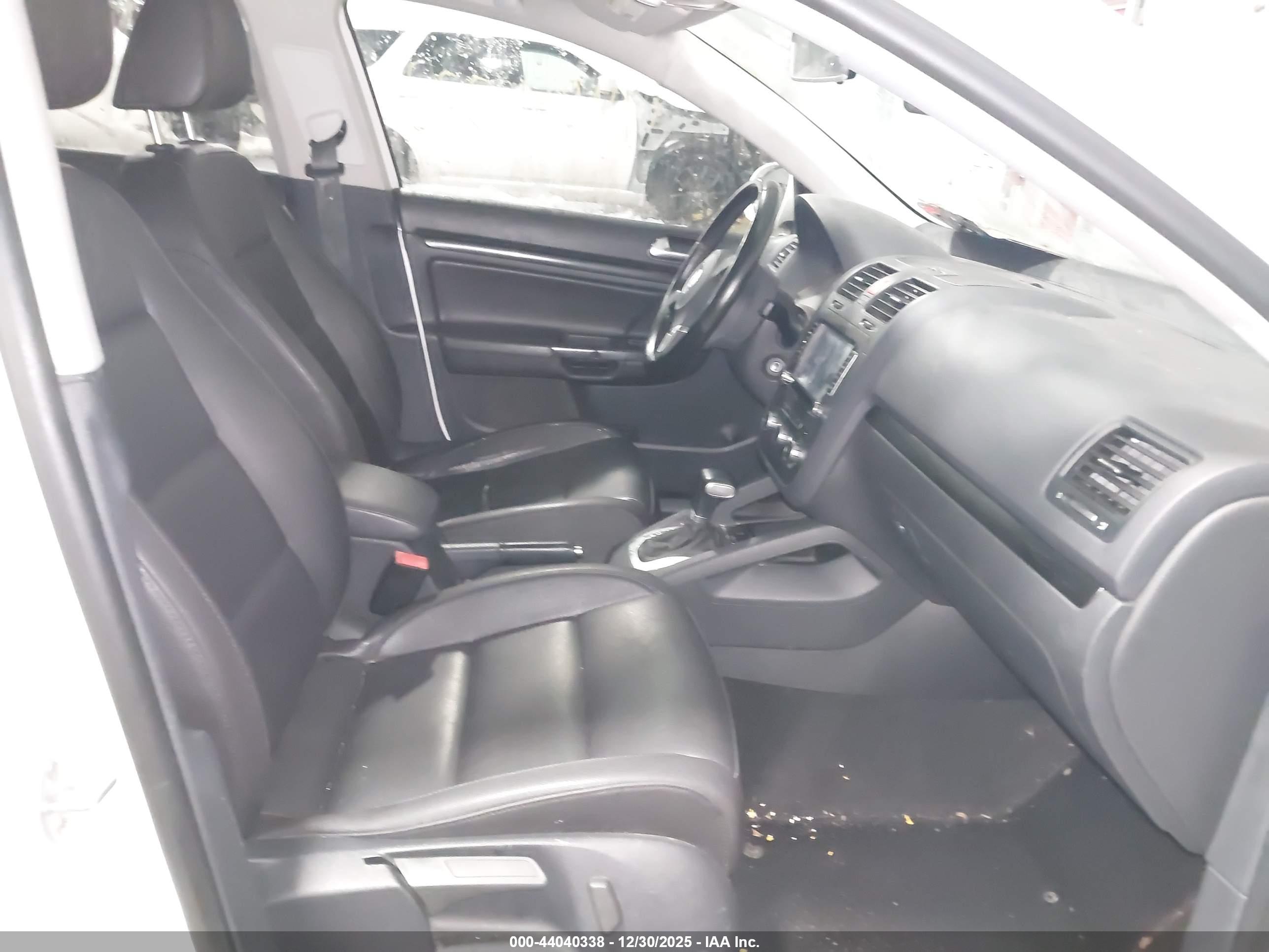 VOLKSWAGEN JETTA image 5