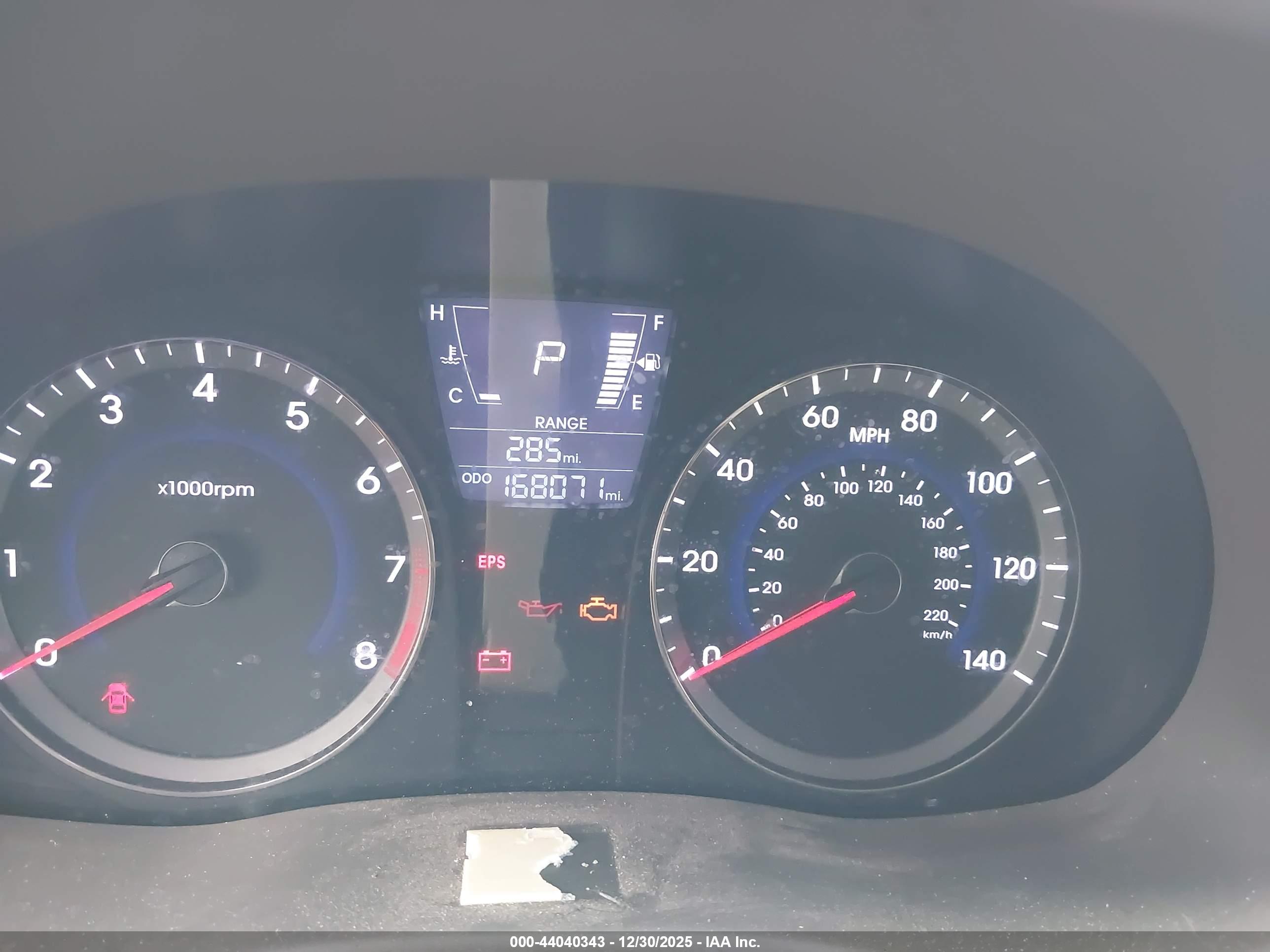 HYUNDAI ACCENT image 7
