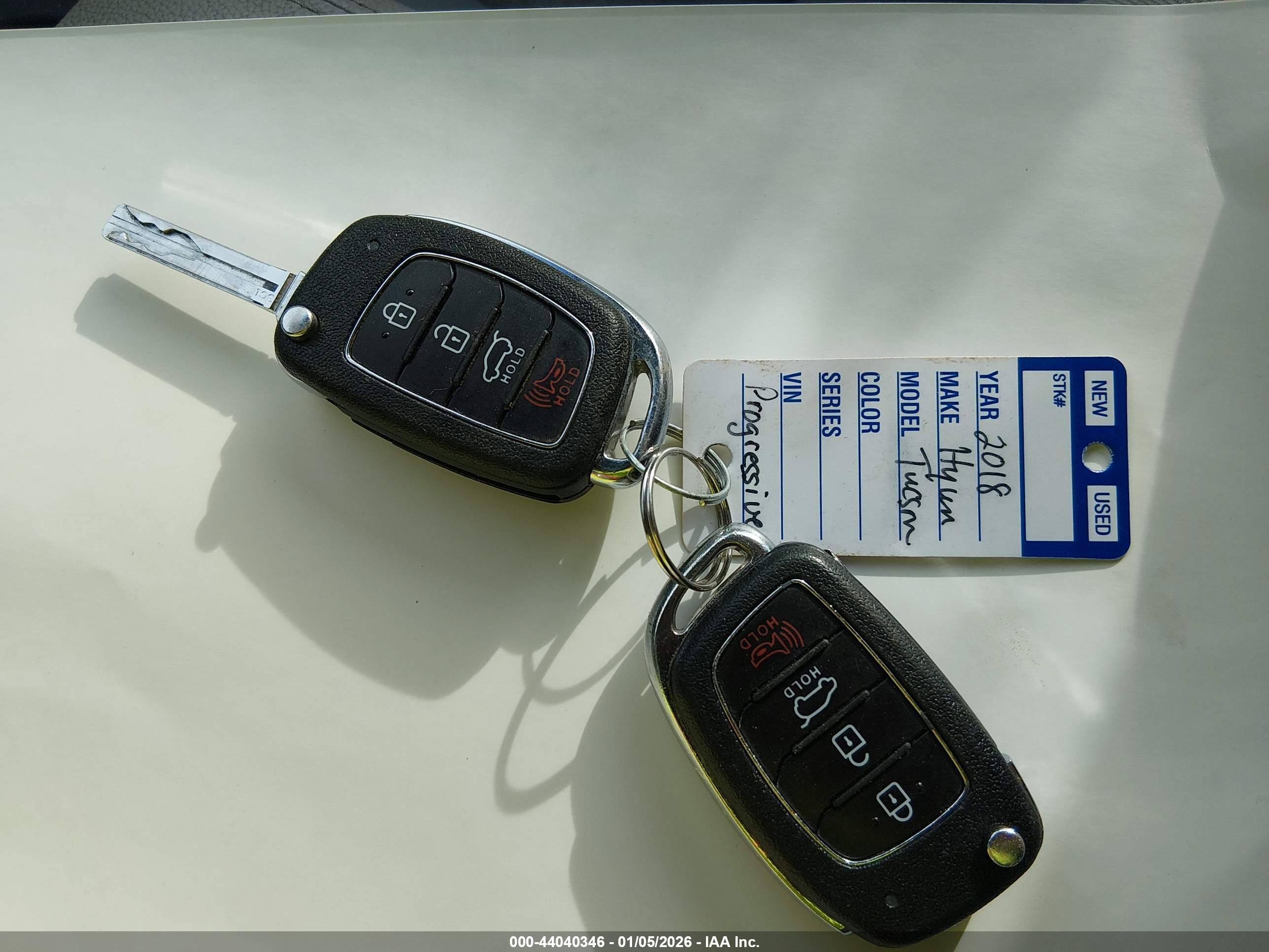 HYUNDAI TUCSON image 11