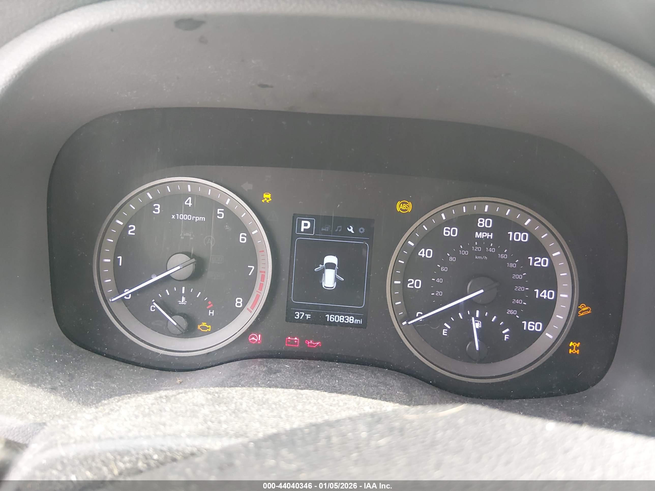 HYUNDAI TUCSON image 7
