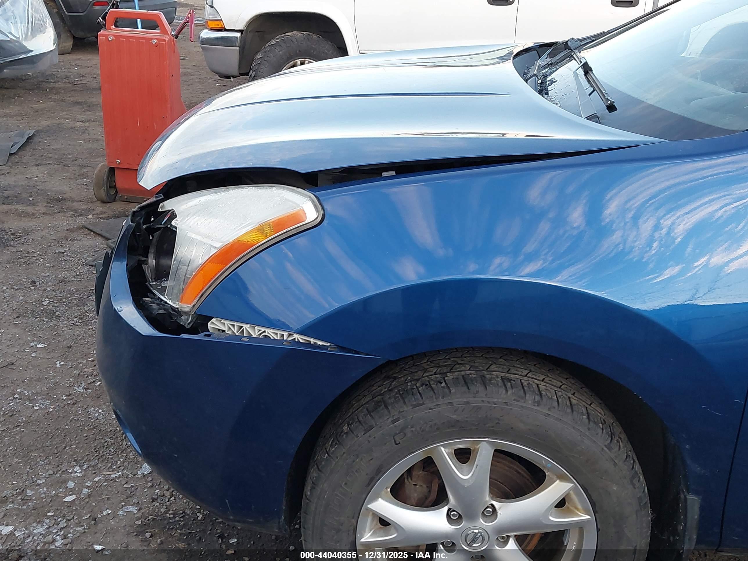NISSAN ROGUE image 6