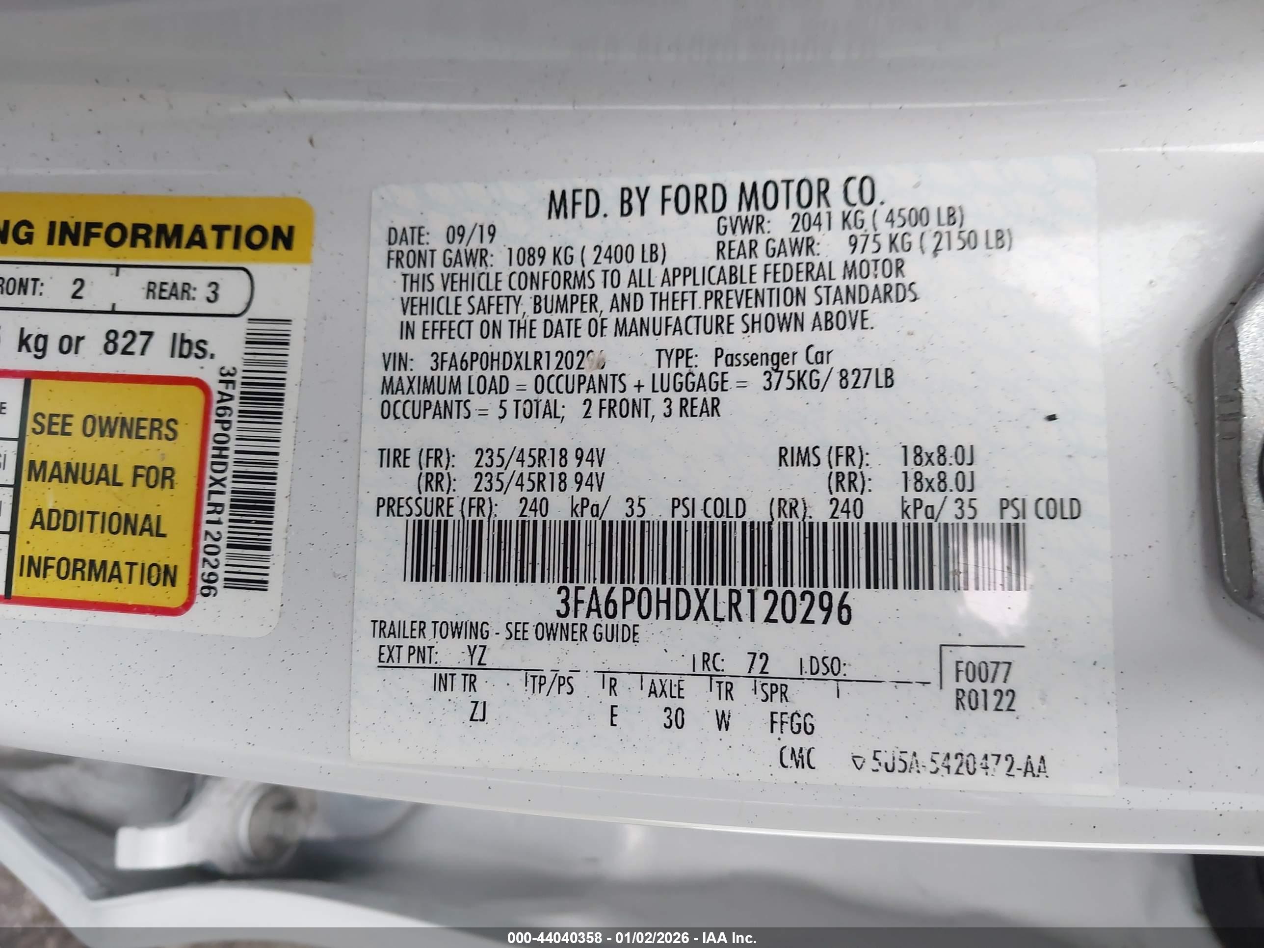 FORD FUSION image 9