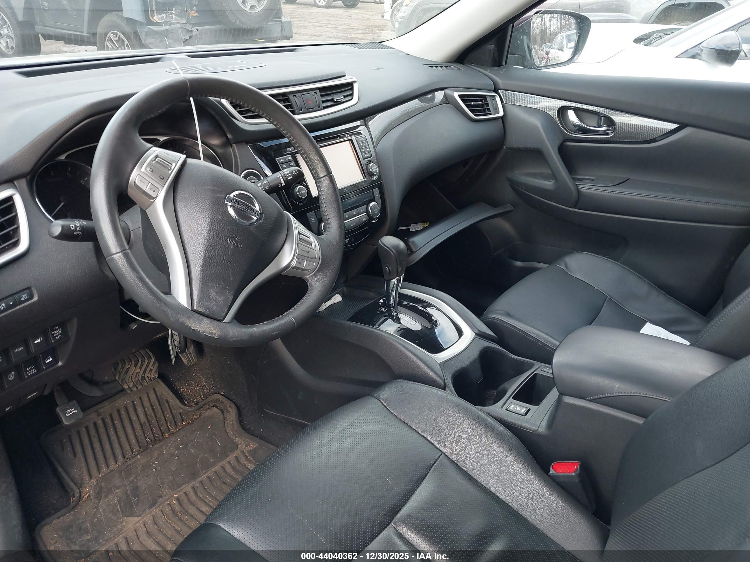 NISSAN ROGUE image 5