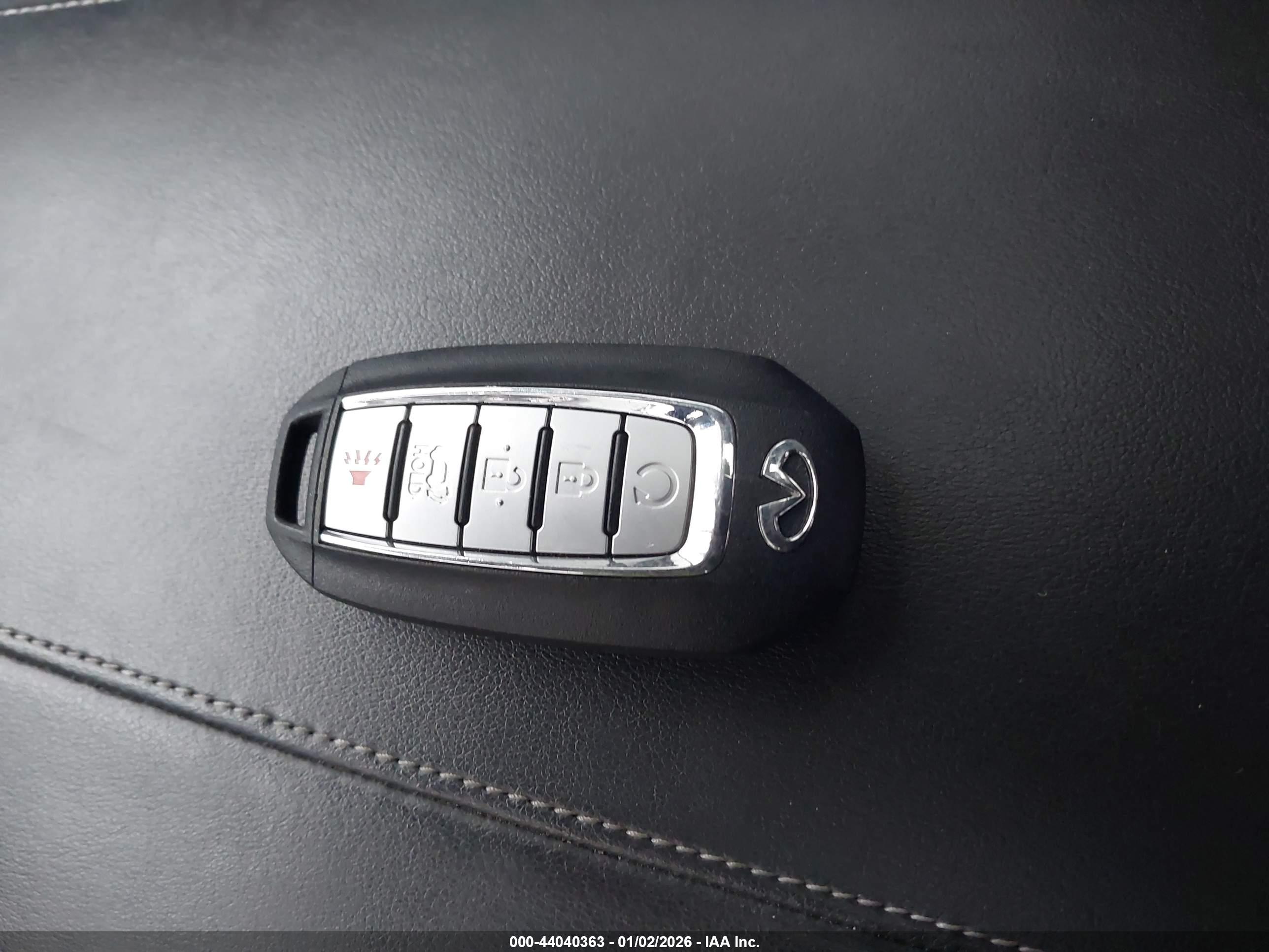 INFINITI QX55 image 11