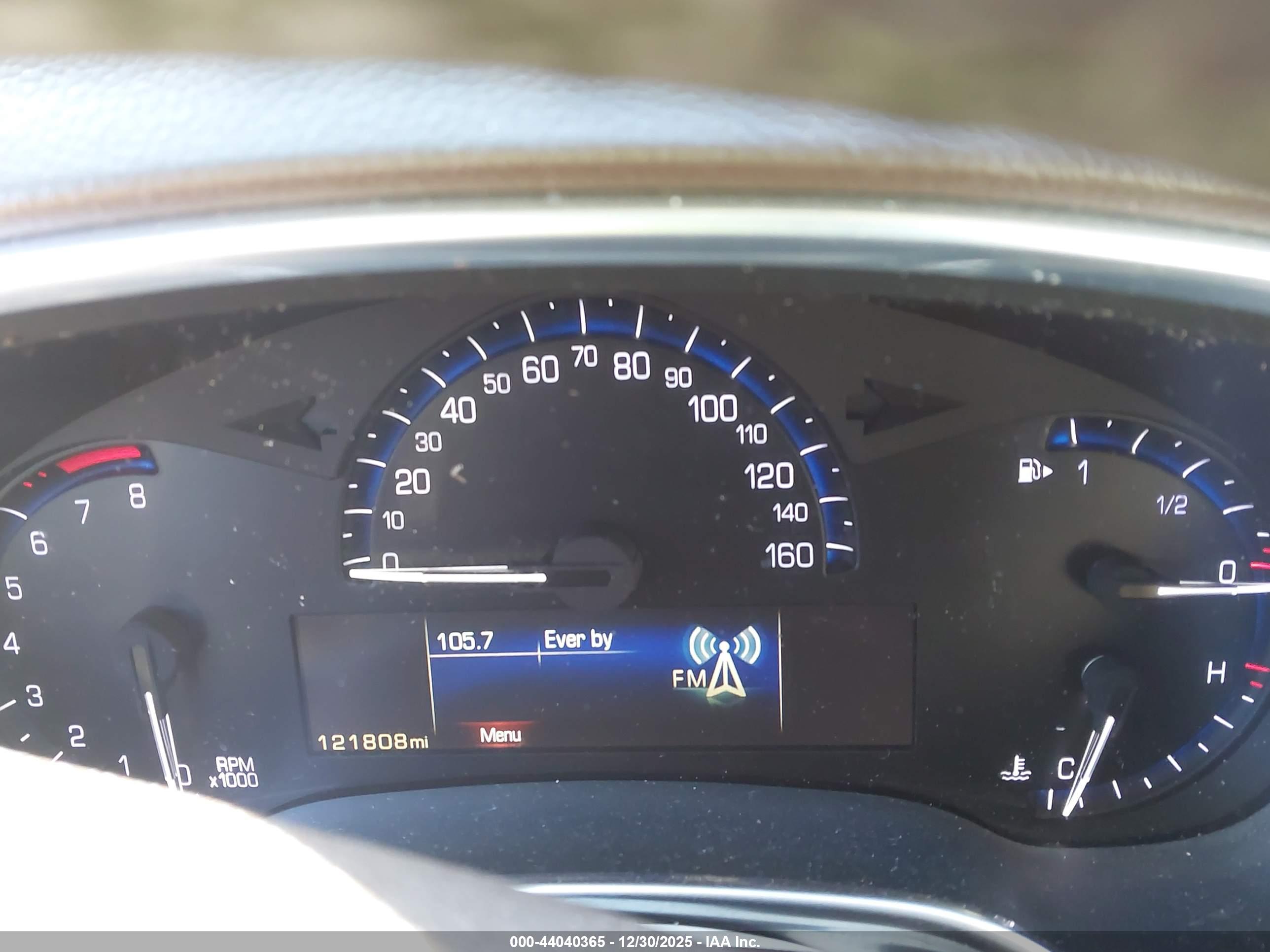 CADILLAC SRX image 7