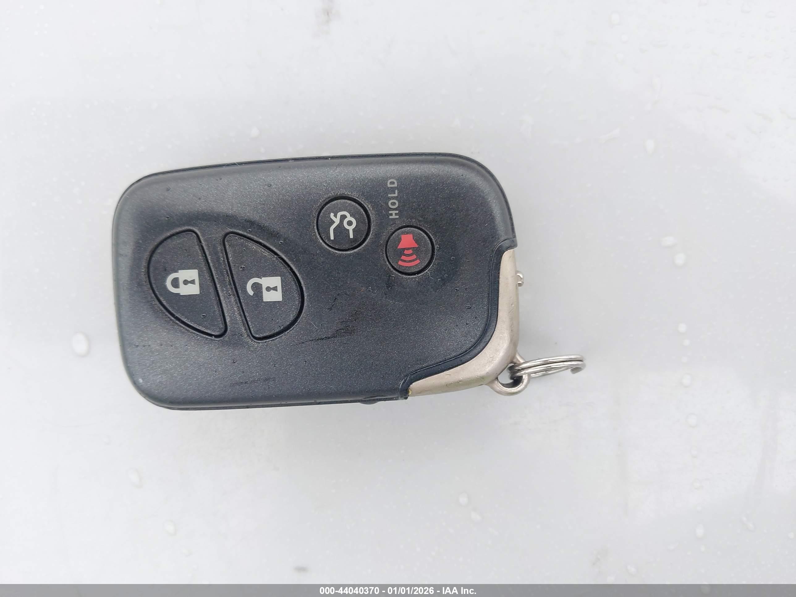 LEXUS IS image 11