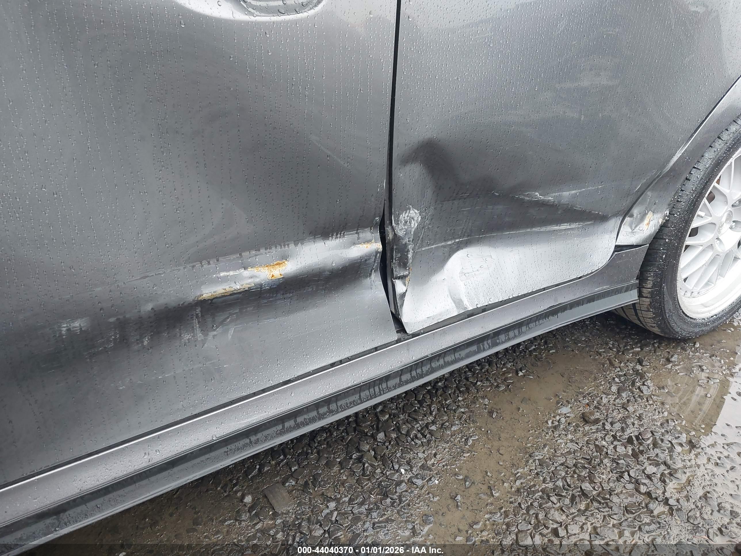 LEXUS IS image 6