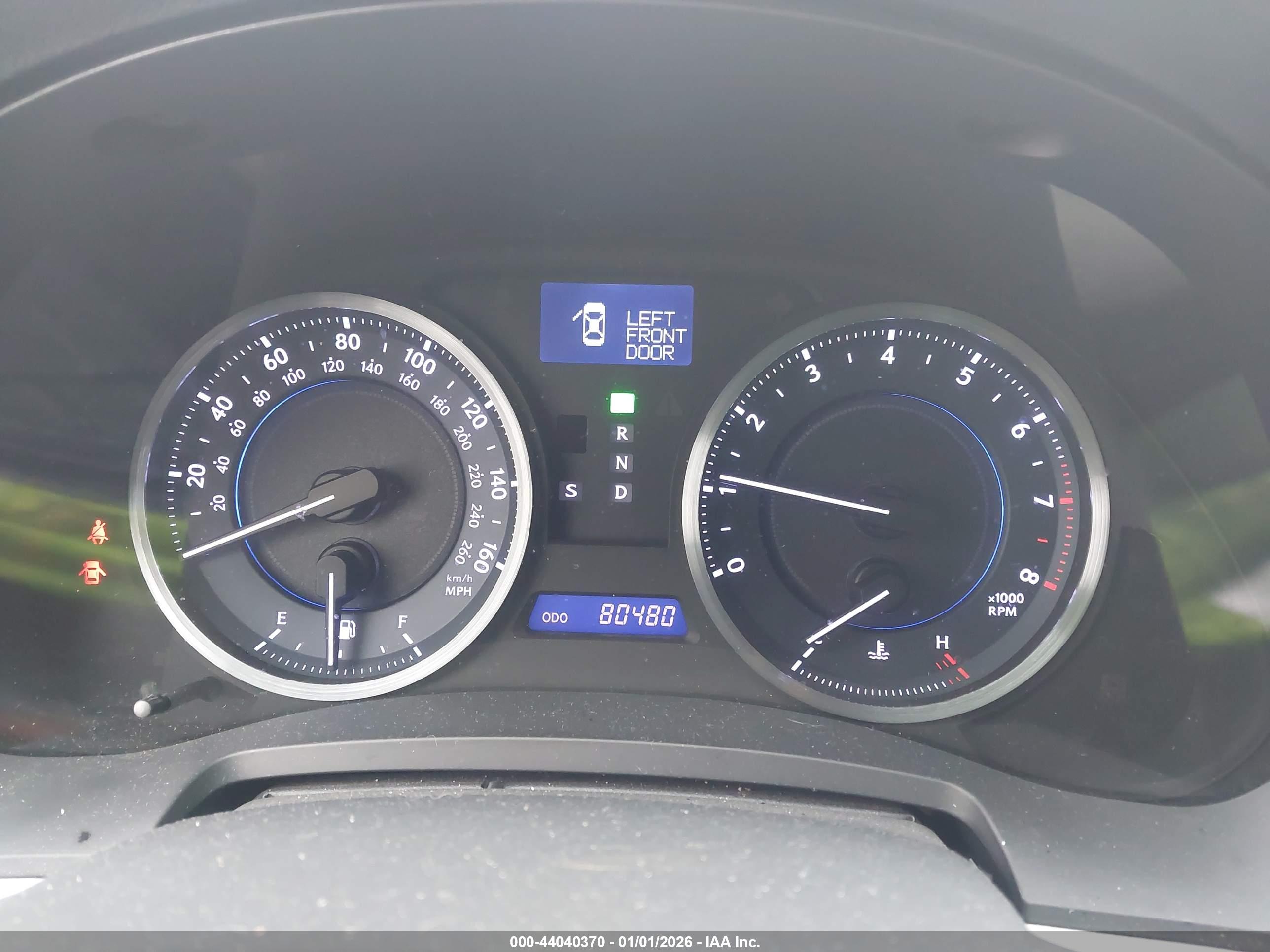 LEXUS IS image 7
