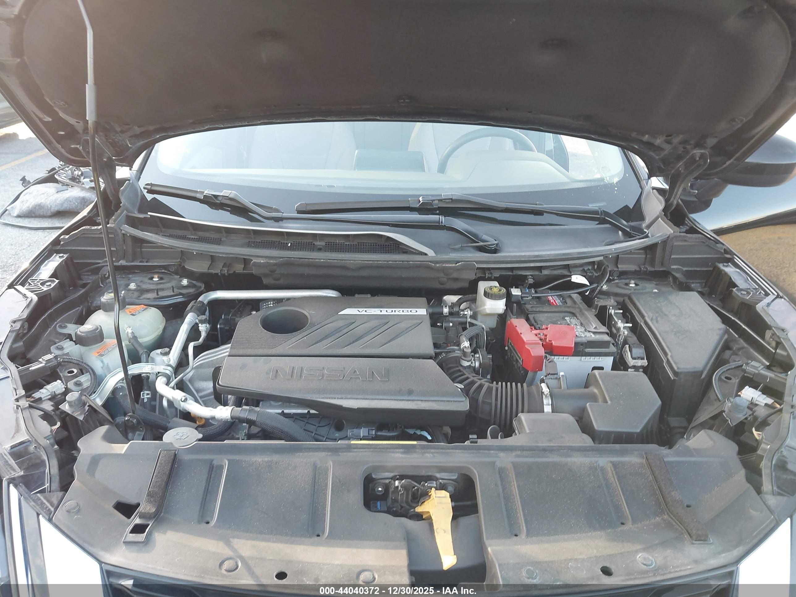 NISSAN ROGUE image 10