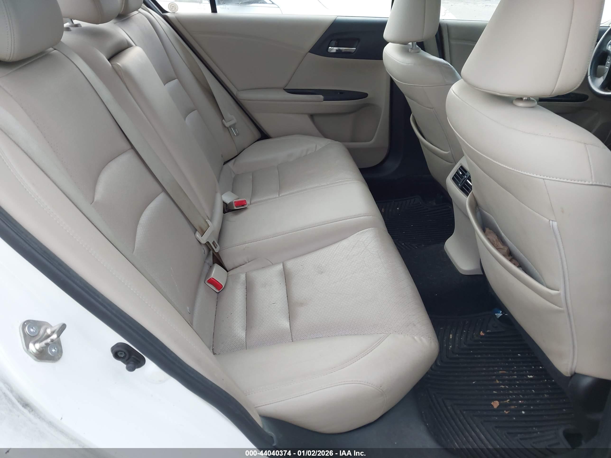 HONDA ACCORD image 8