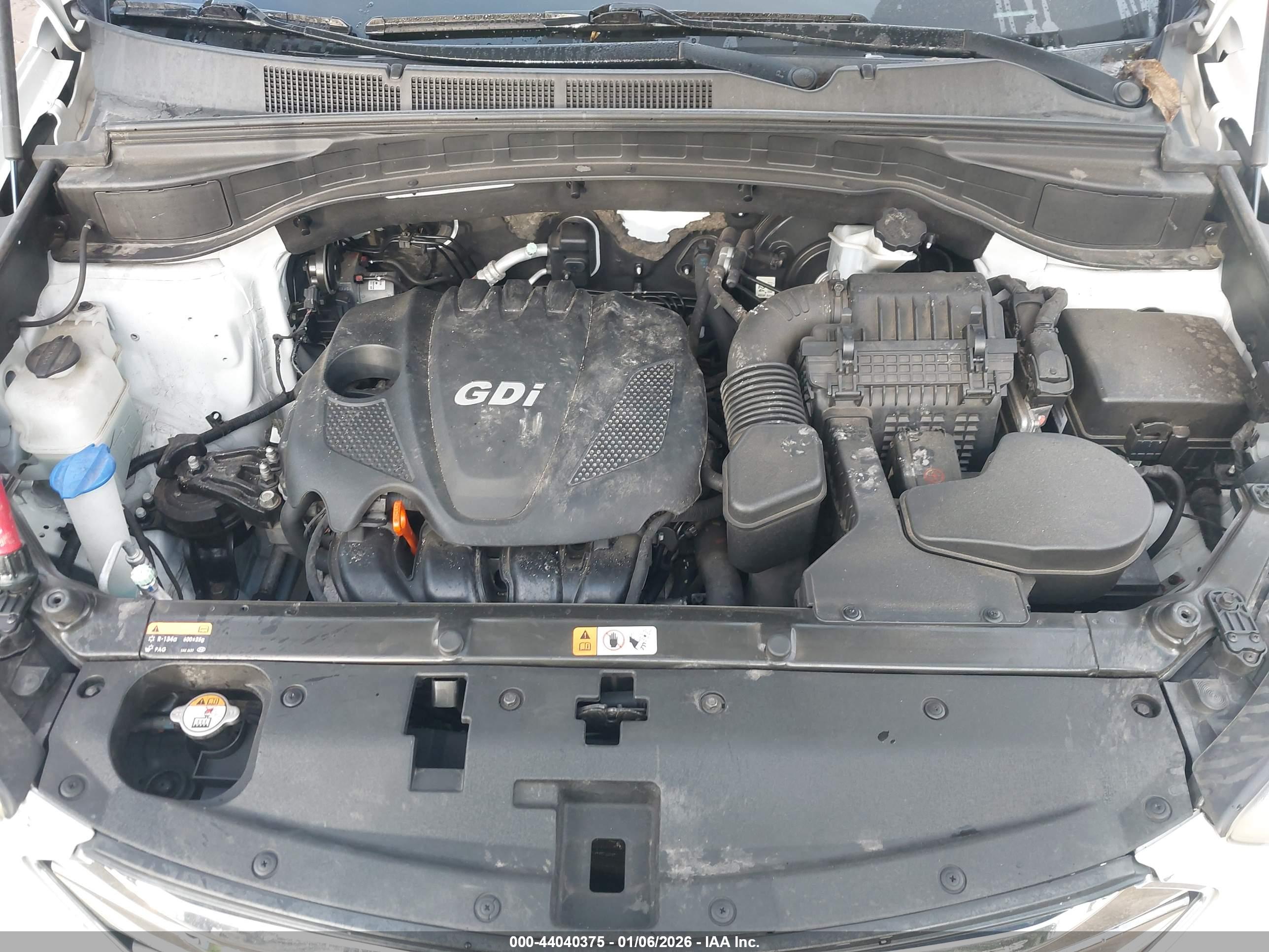 HYUNDAI SANTA image 10