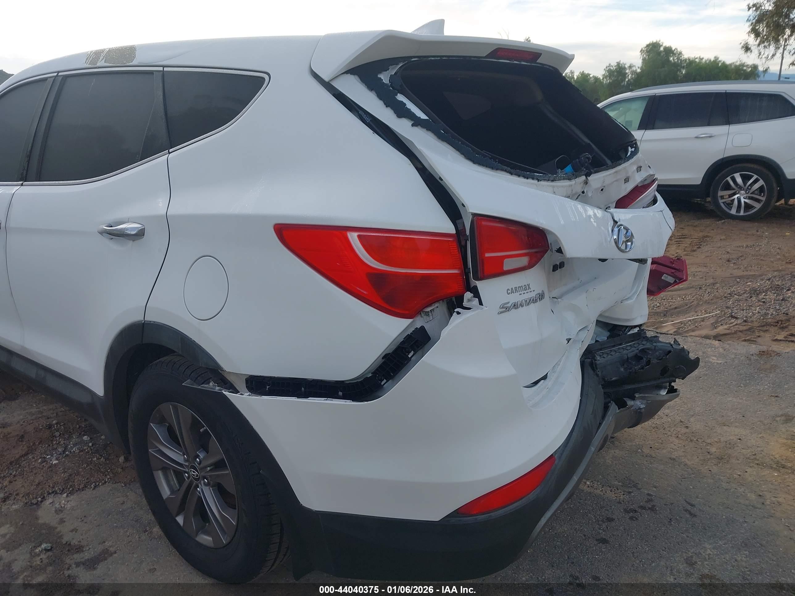 HYUNDAI SANTA image 6