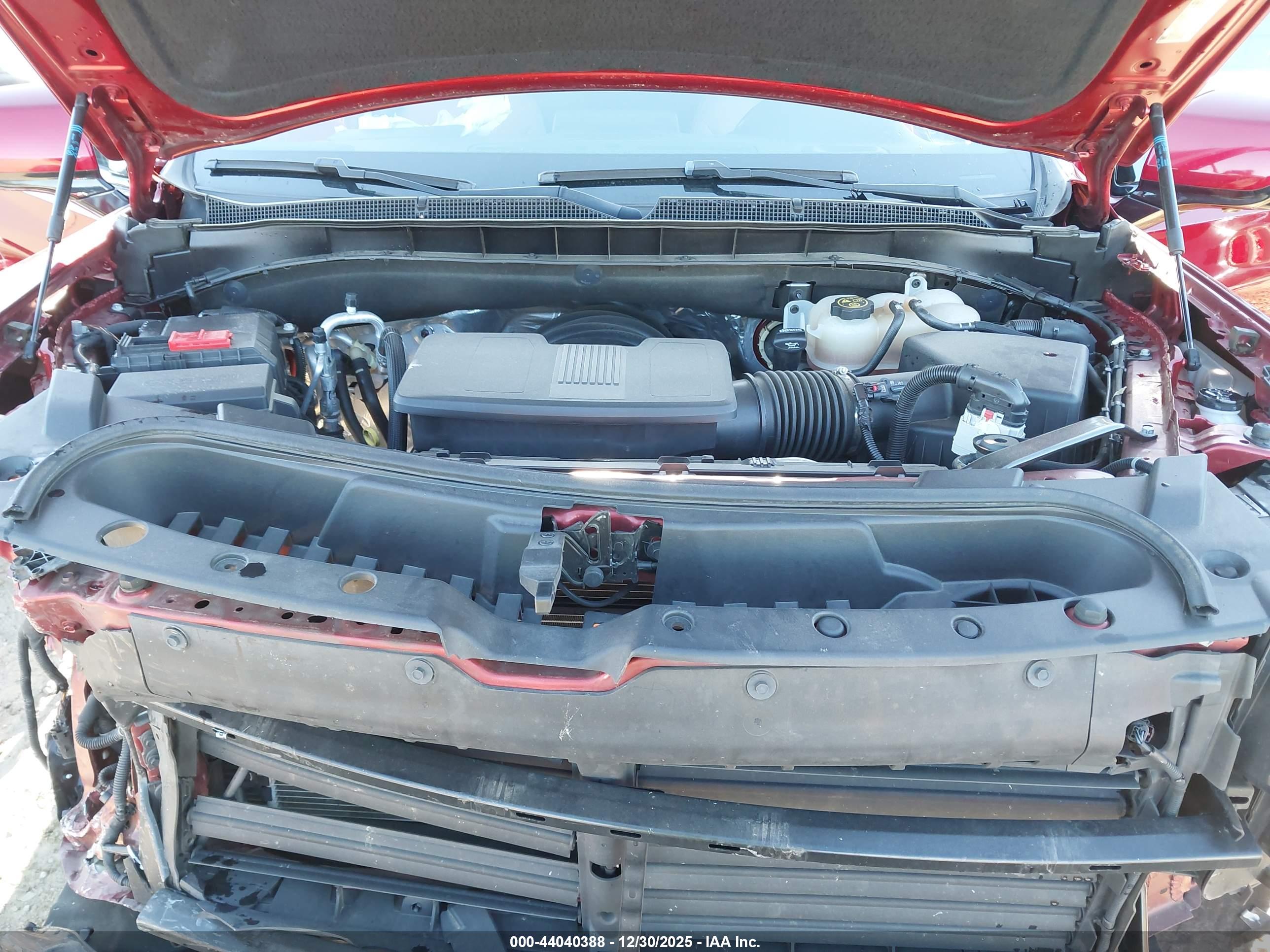 CHEVROLET TAHOE image 10