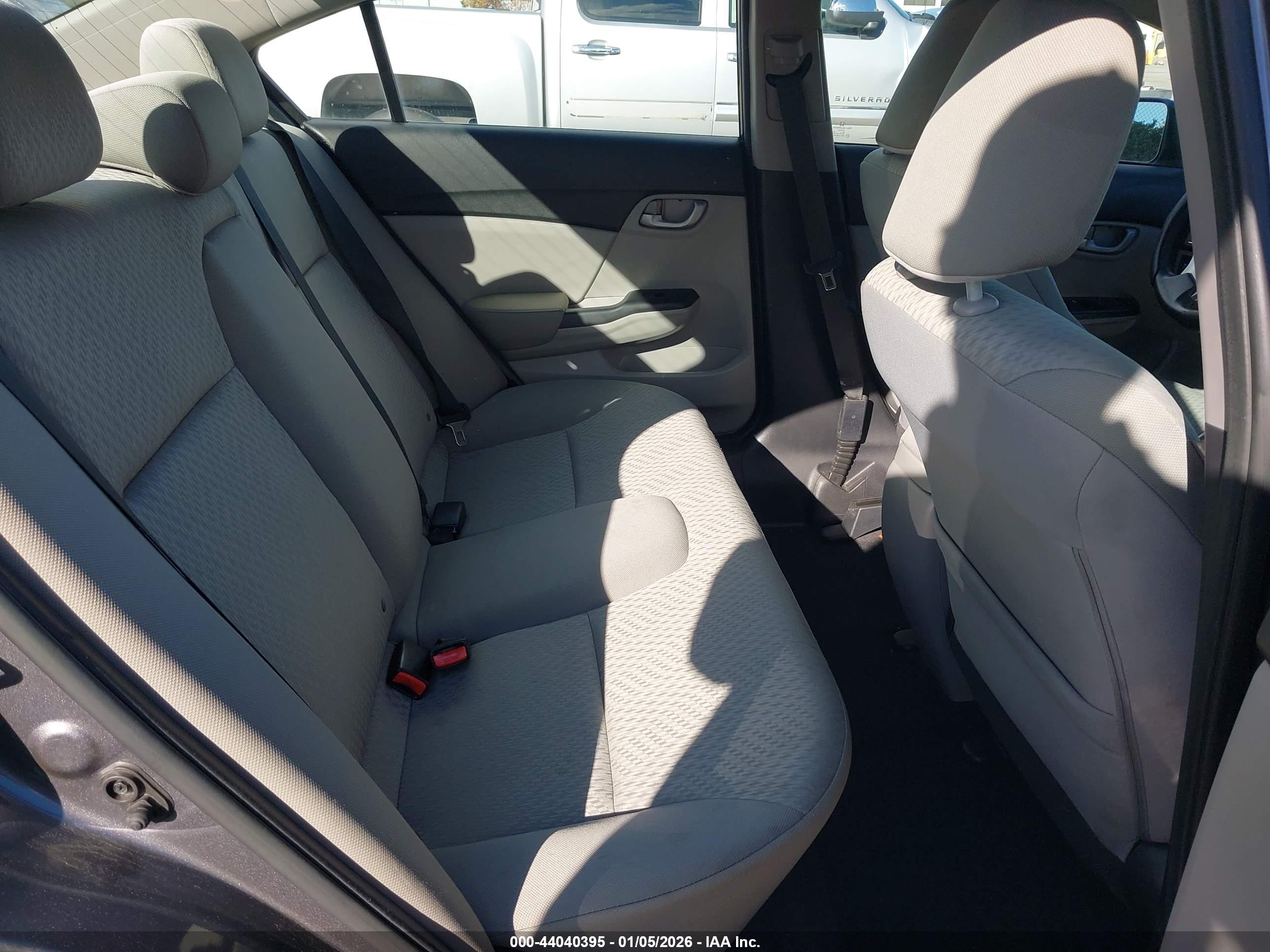 HONDA CIVIC image 8