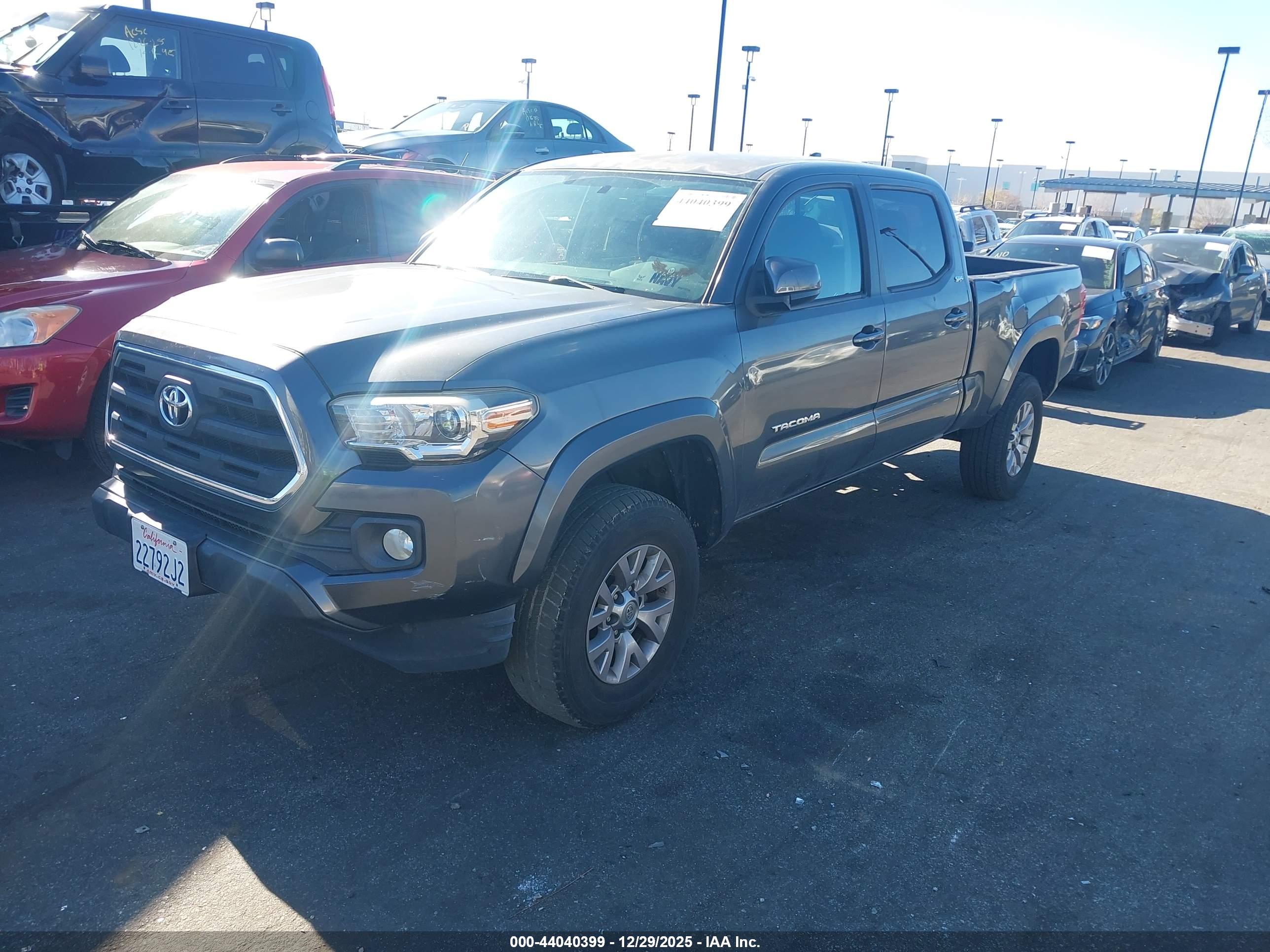 TOYOTA TACOMA image 2