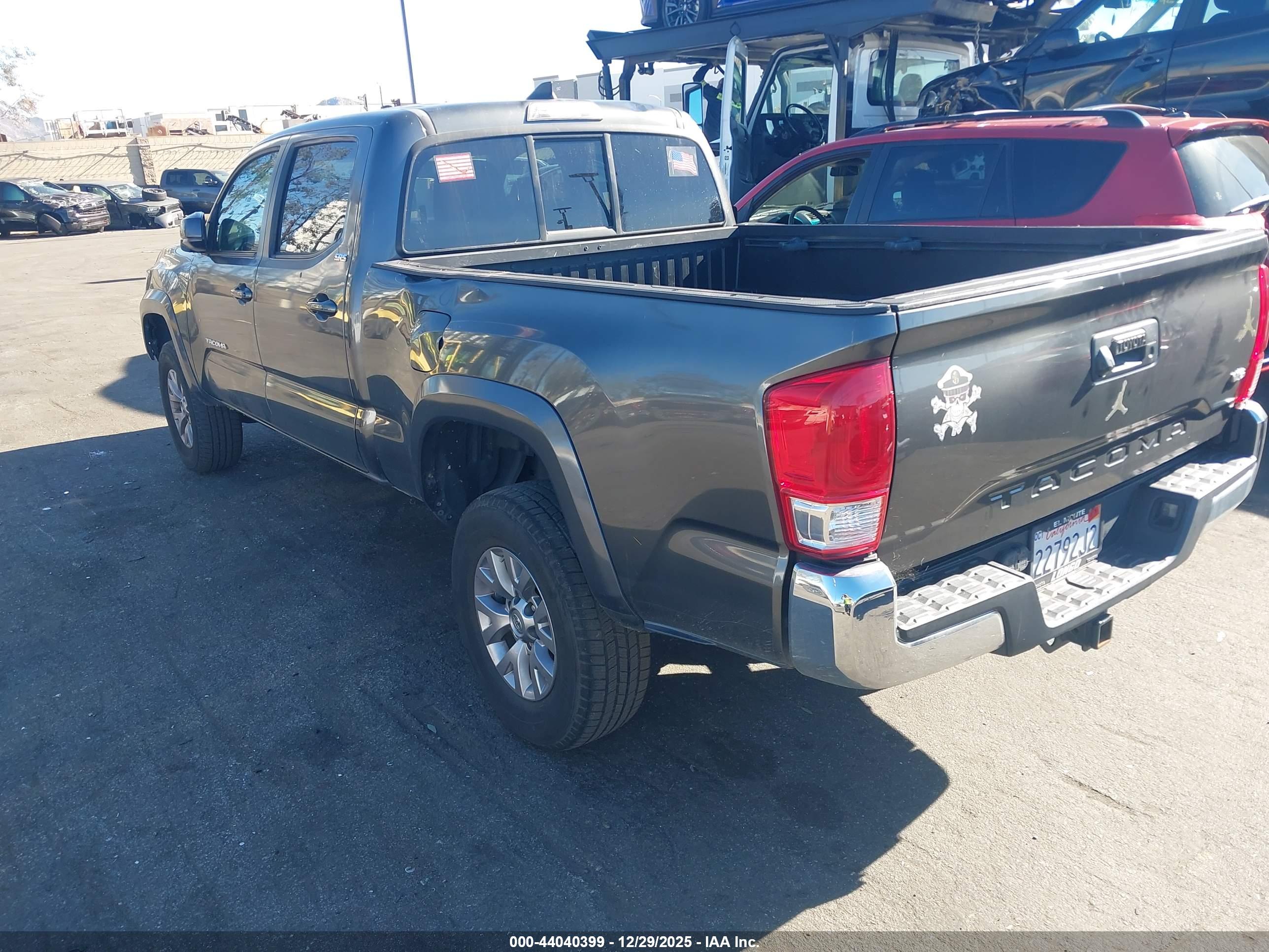 TOYOTA TACOMA image 3