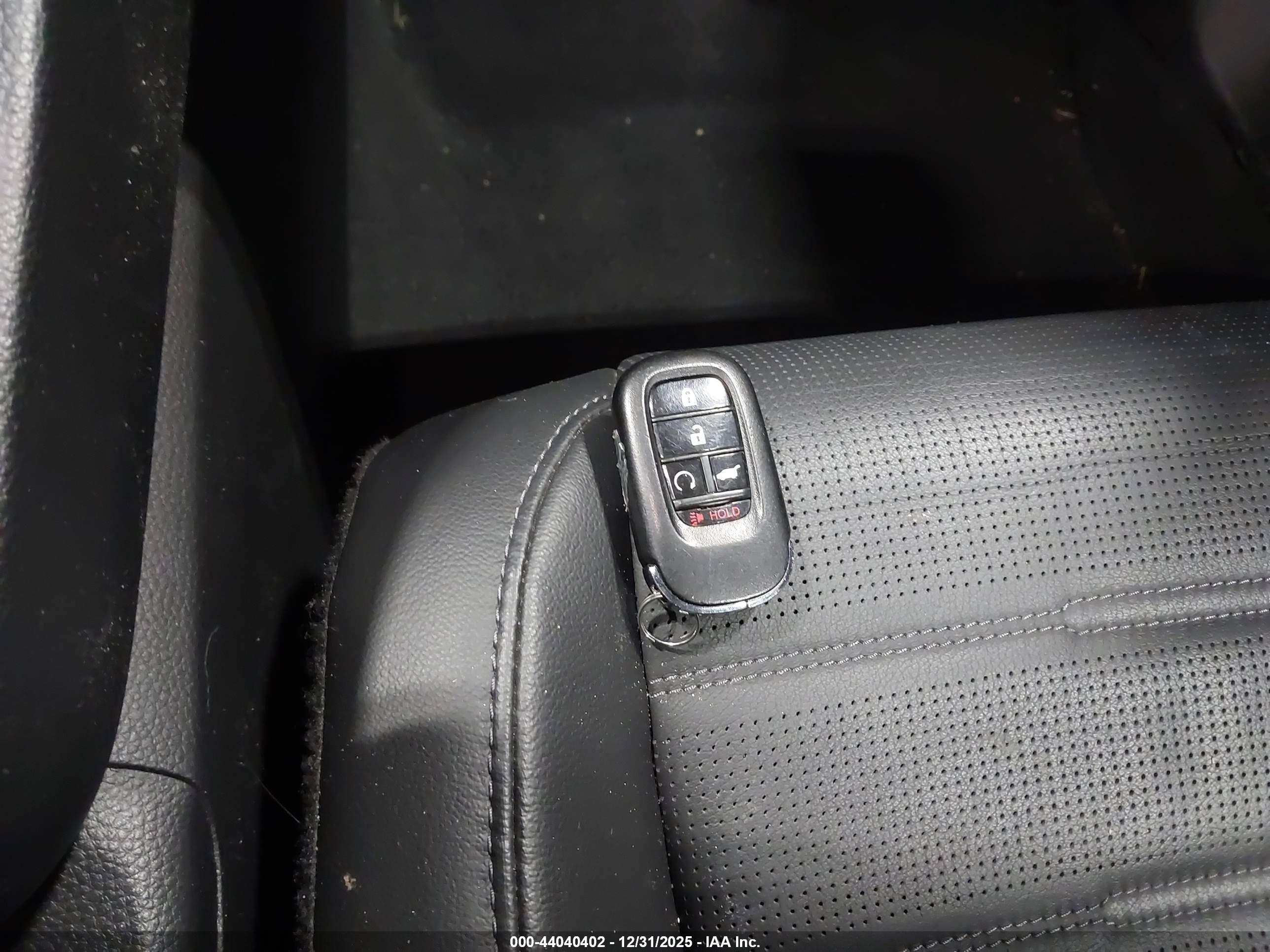 HONDA CR-V image 11
