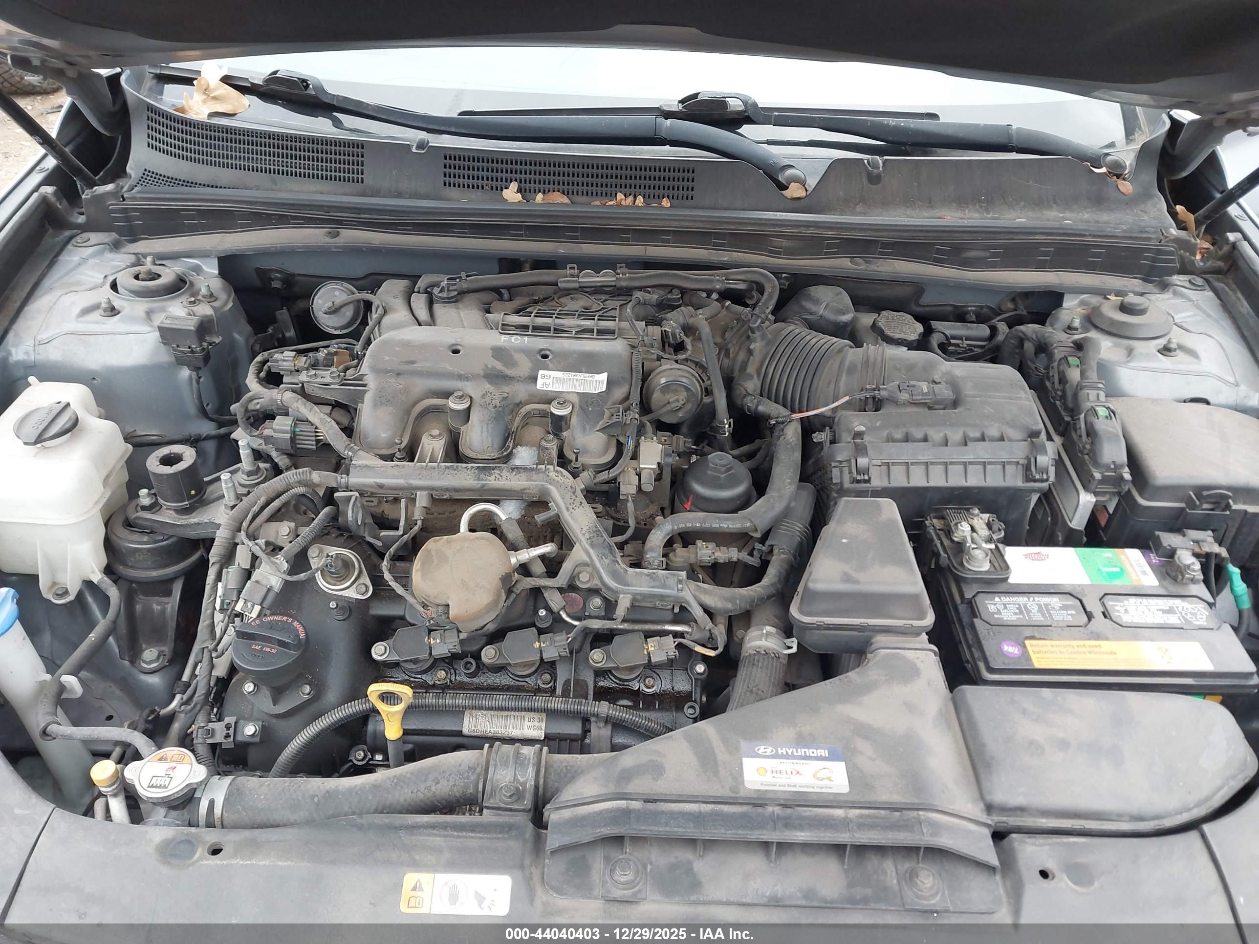 HYUNDAI AZERA image 10