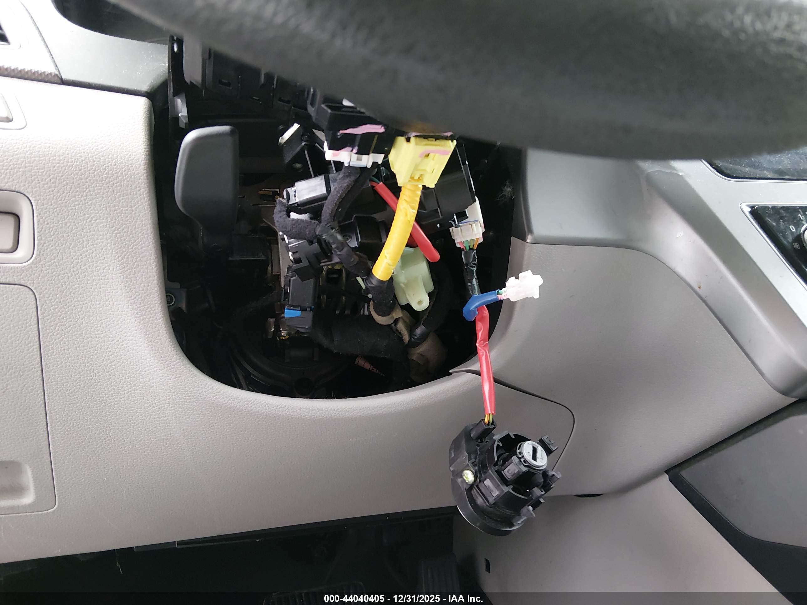 HYUNDAI SONATA image 6