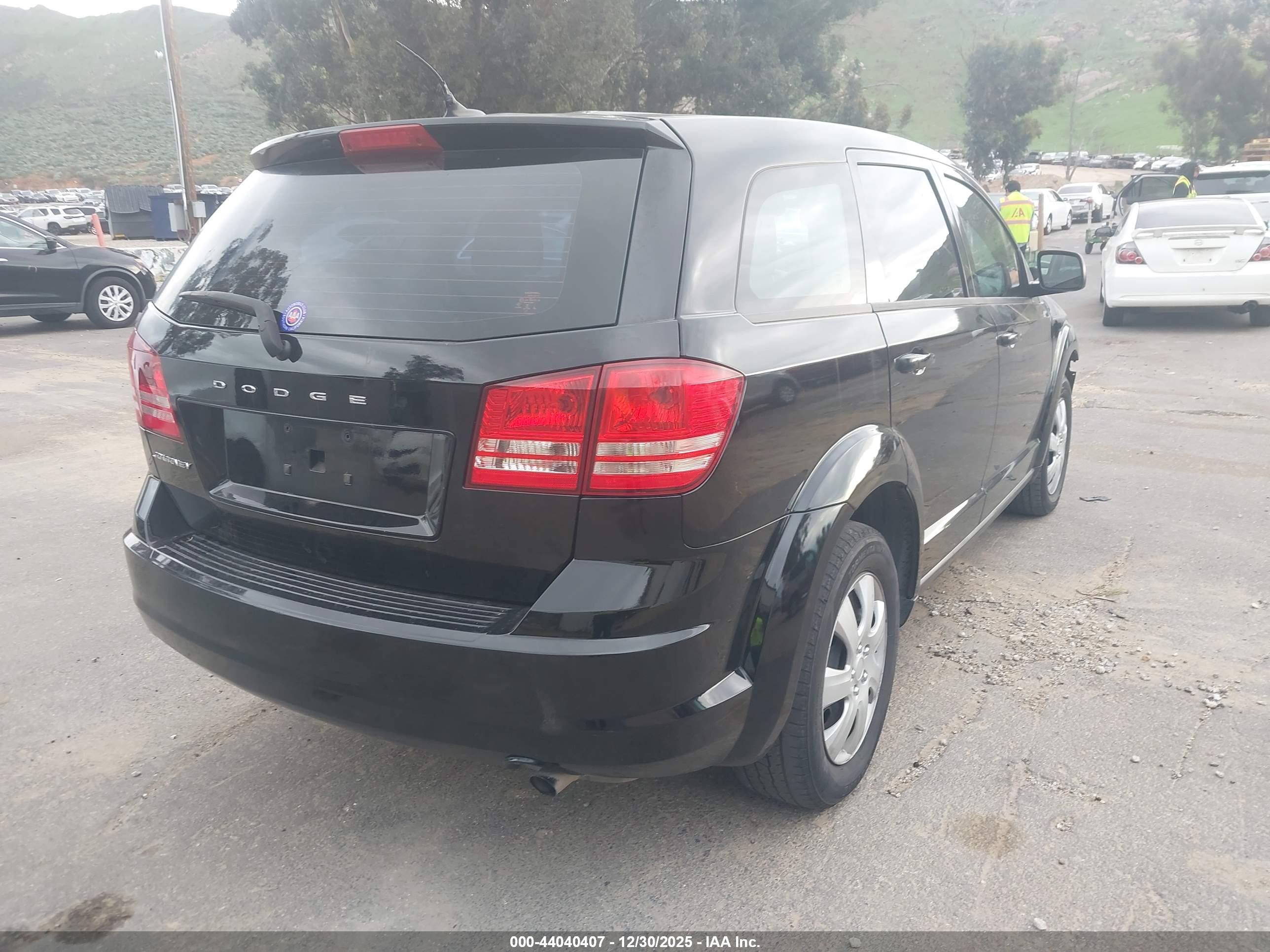 DODGE JOURNEY image 4