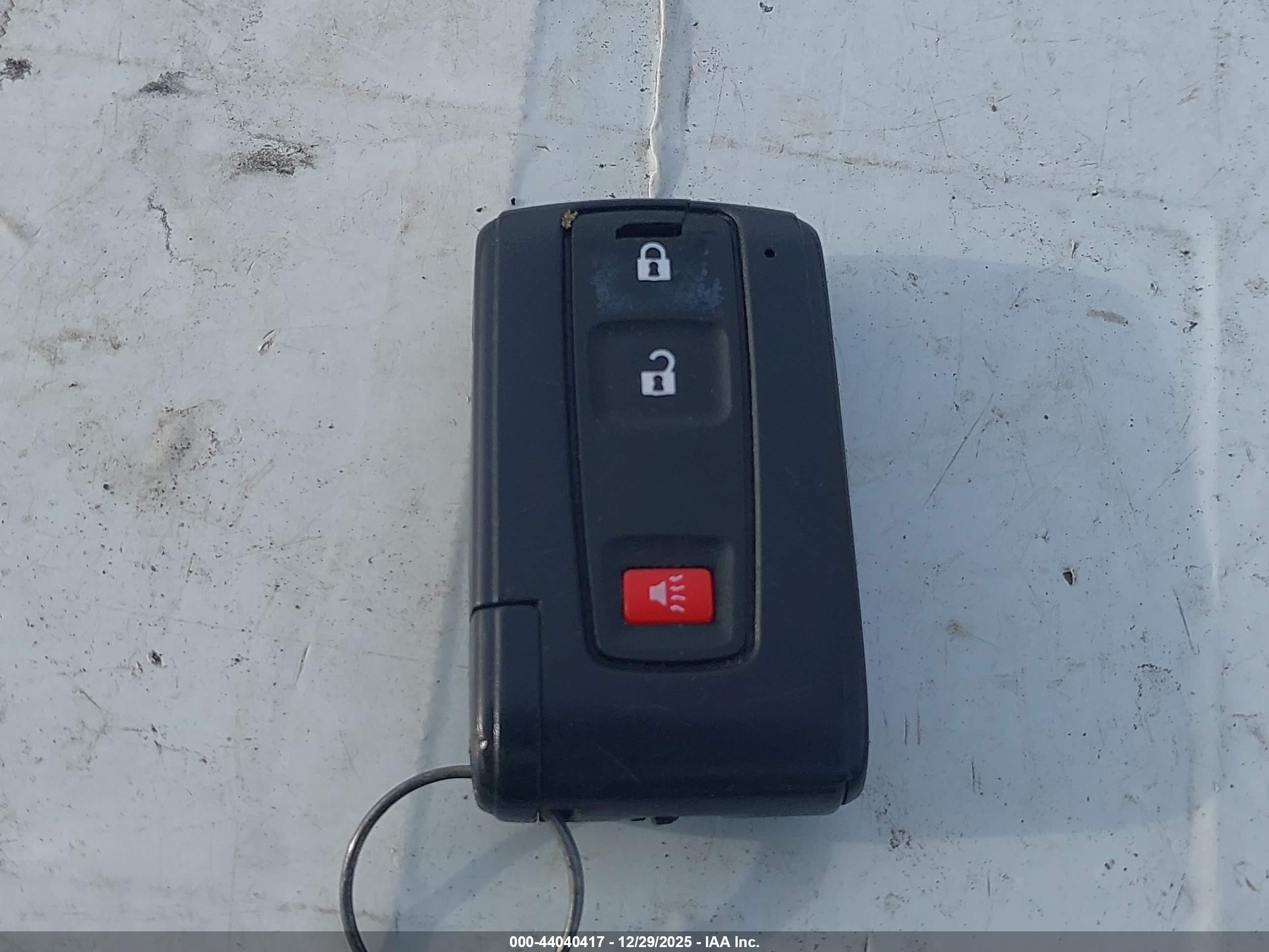 TOYOTA PRIUS image 11