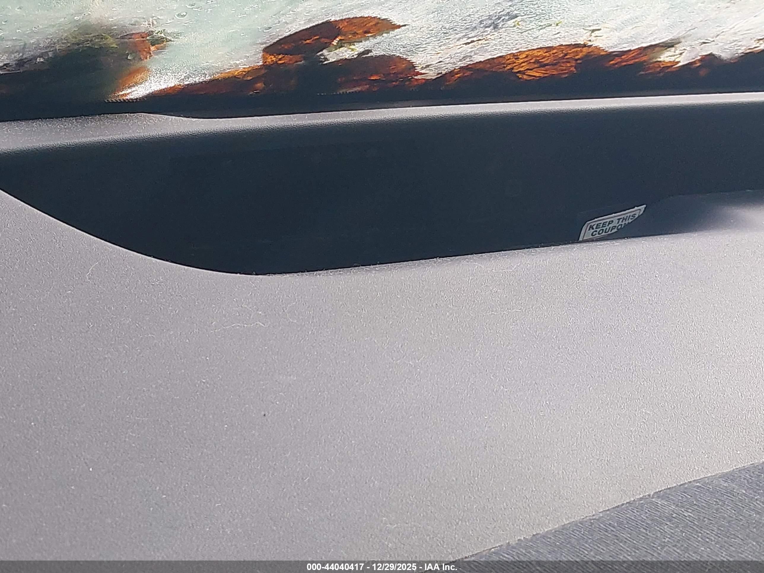 TOYOTA PRIUS image 7