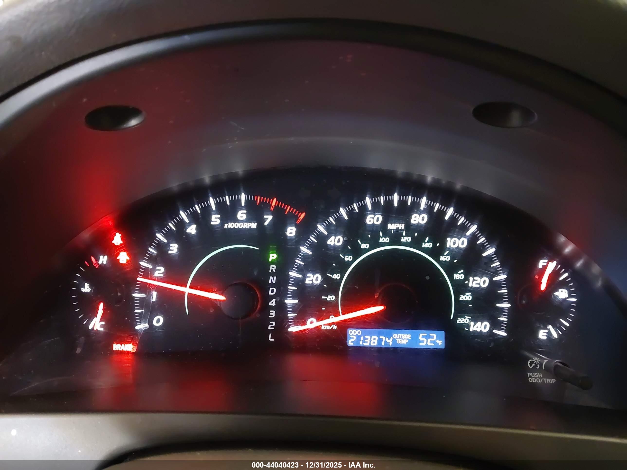 TOYOTA CAMRY image 7