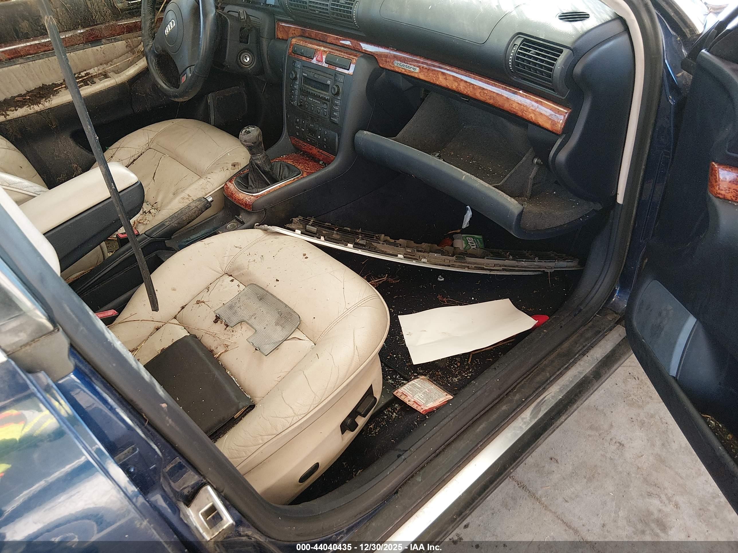 AUDI A4 image 5