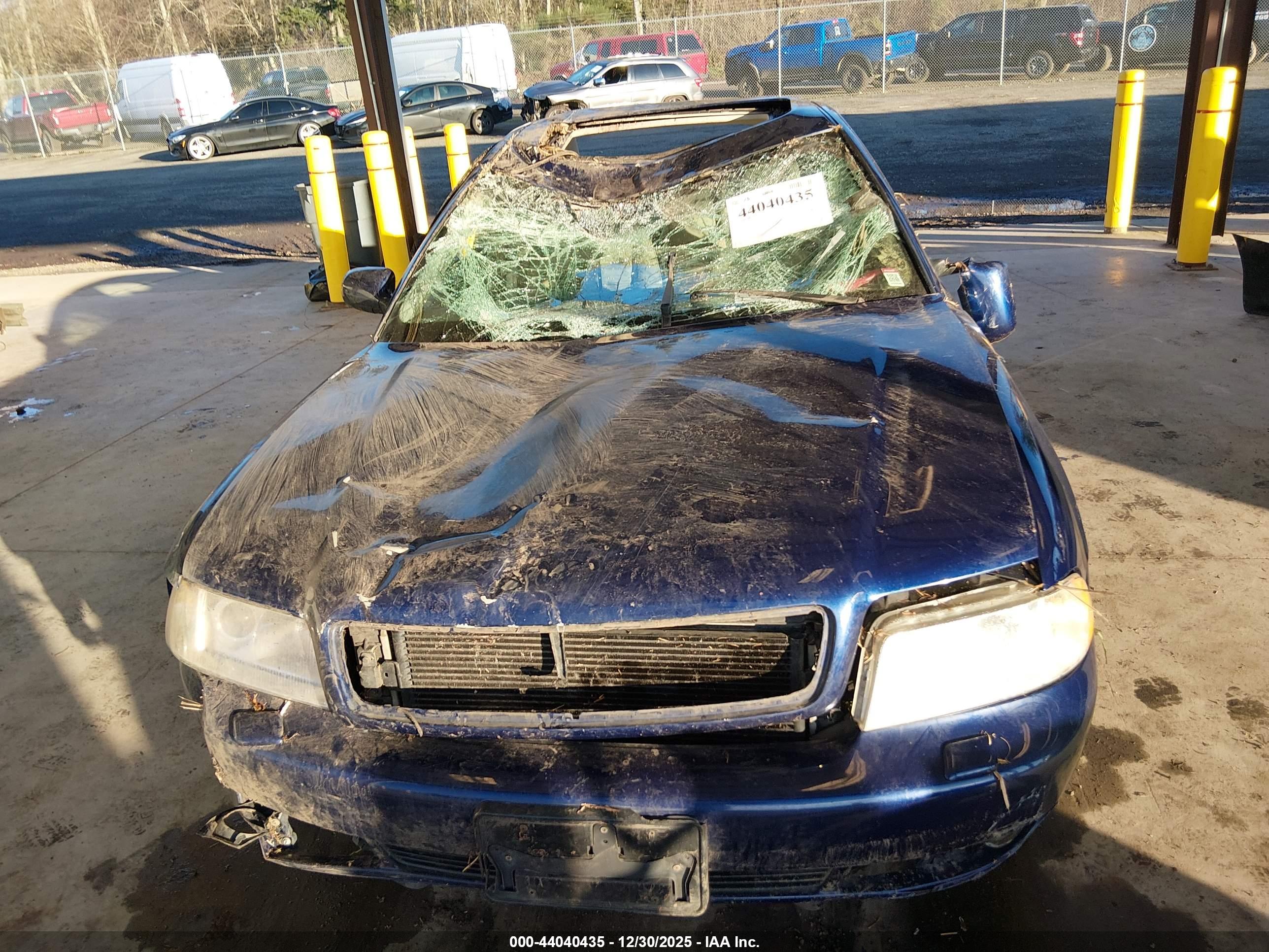 AUDI A4 image 6