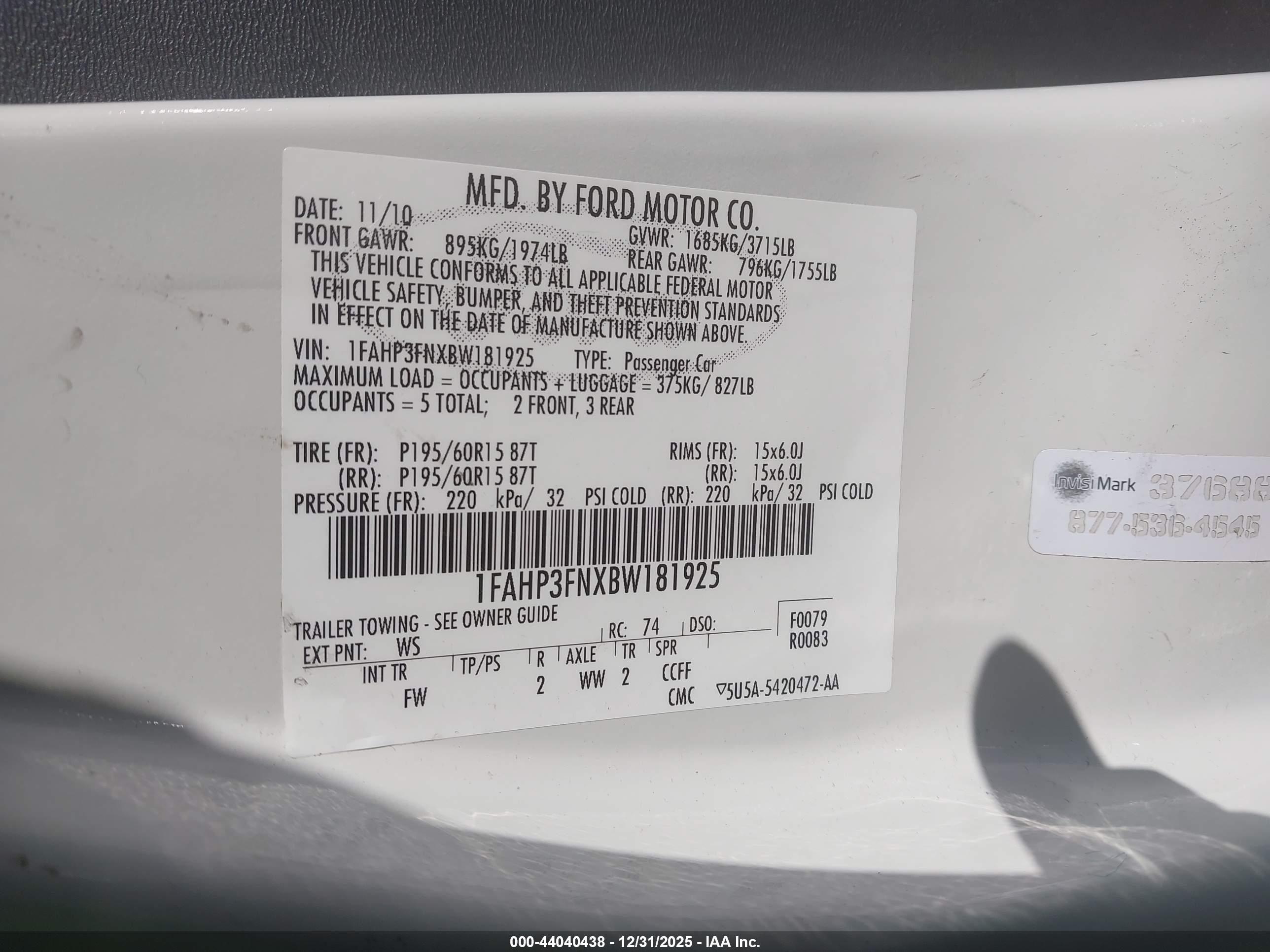 FORD FOCUS image 9