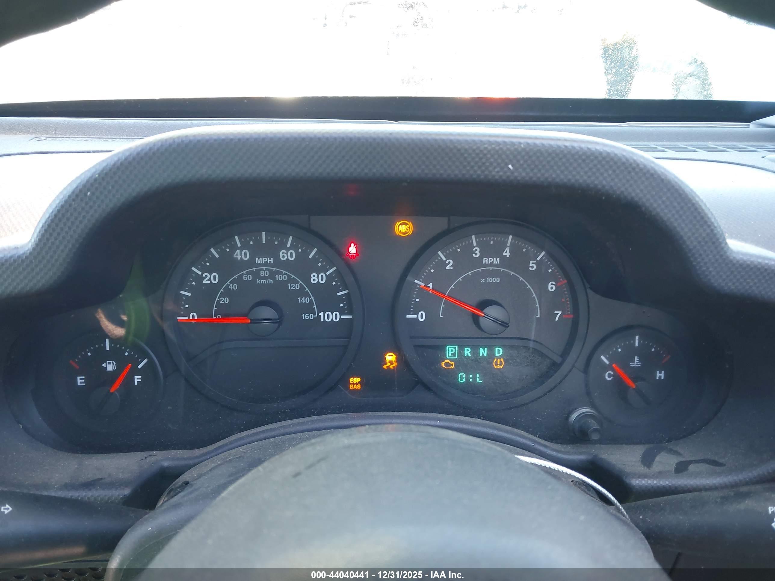 JEEP WRANGLER image 7