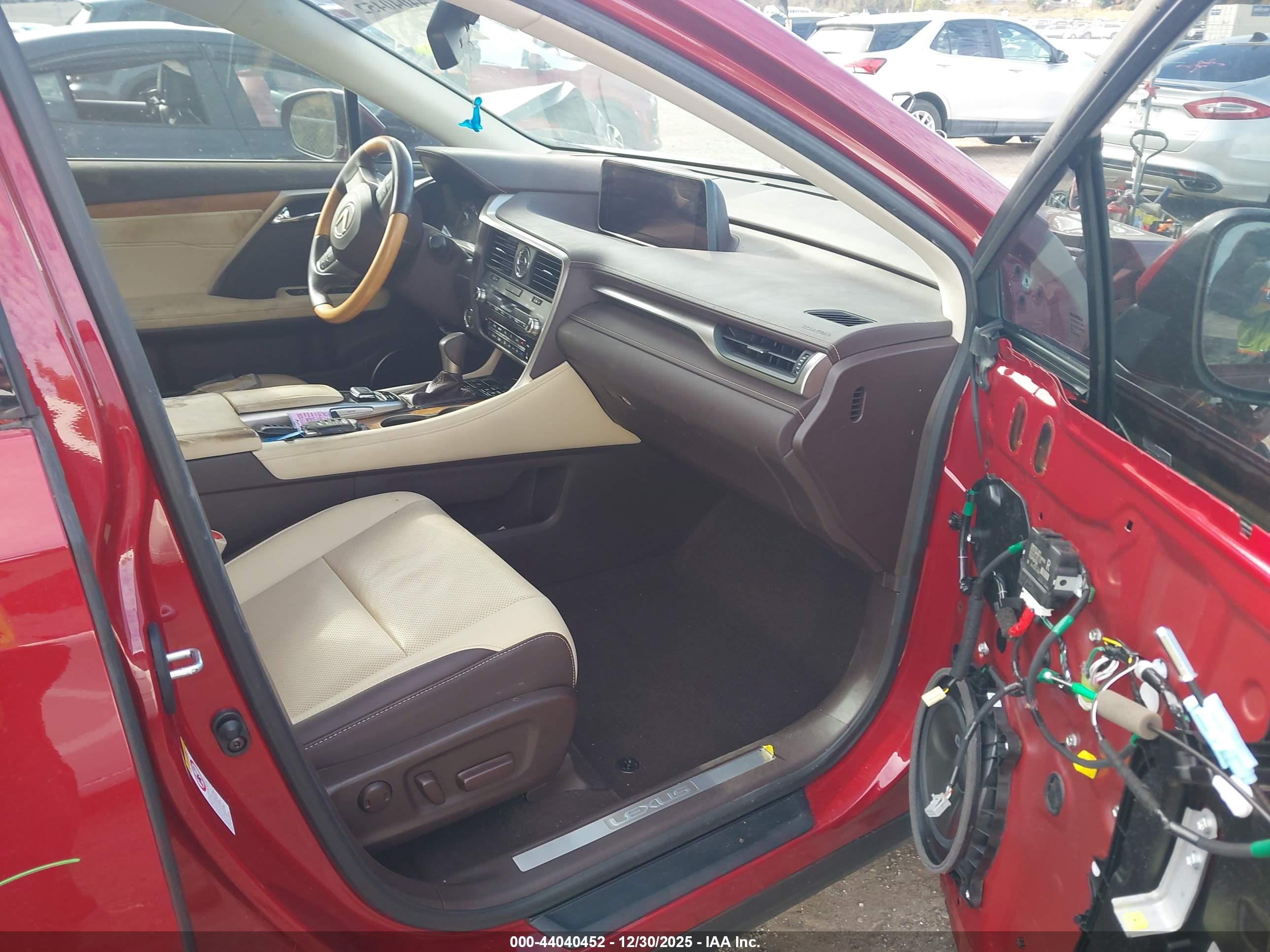 LEXUS RX image 5