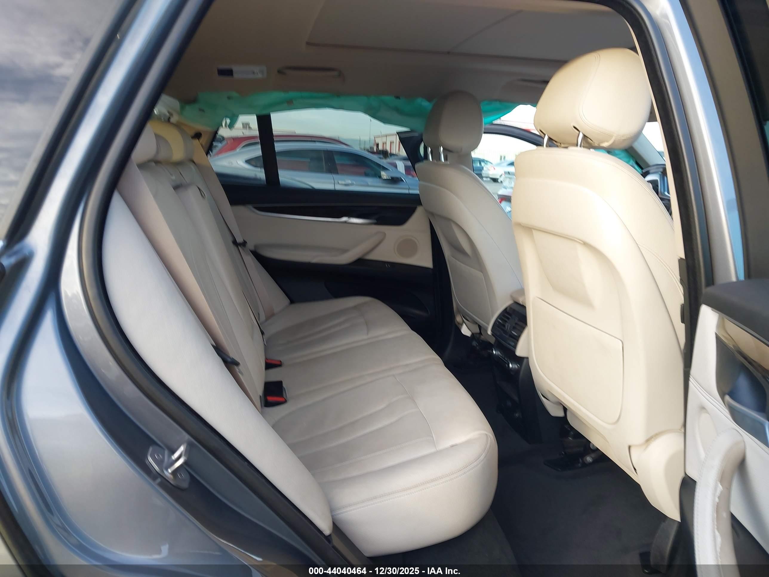 BMW X5 image 8