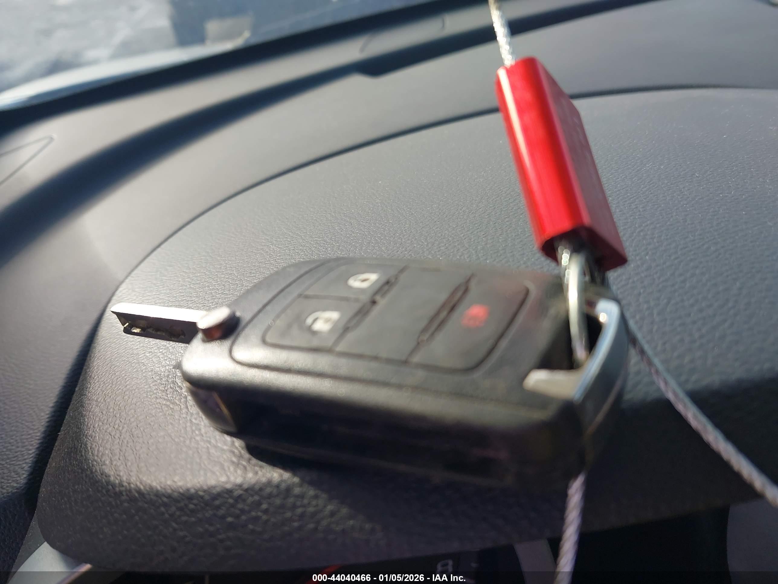 CHEVROLET EQUINOX image 11