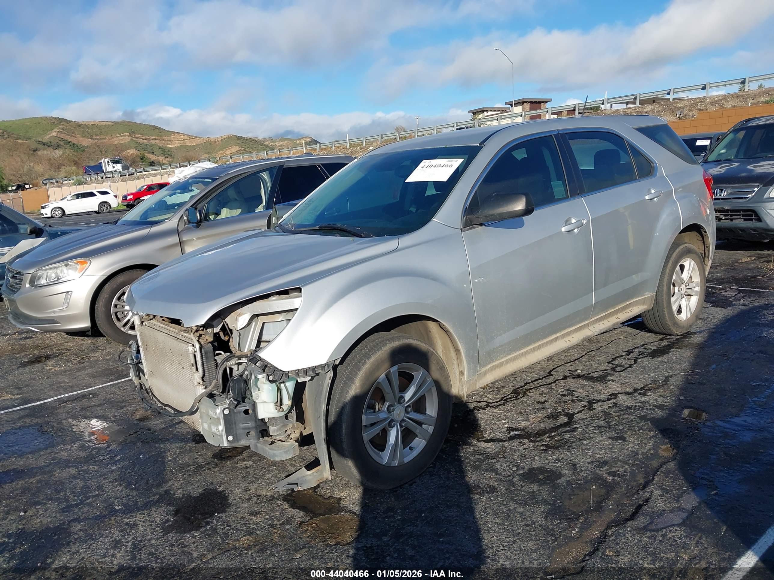CHEVROLET EQUINOX image 2