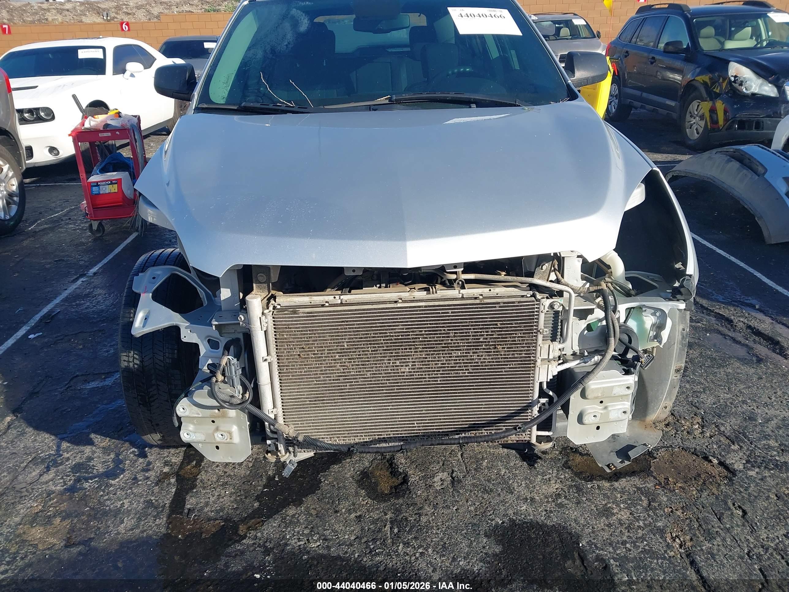 CHEVROLET EQUINOX image 6