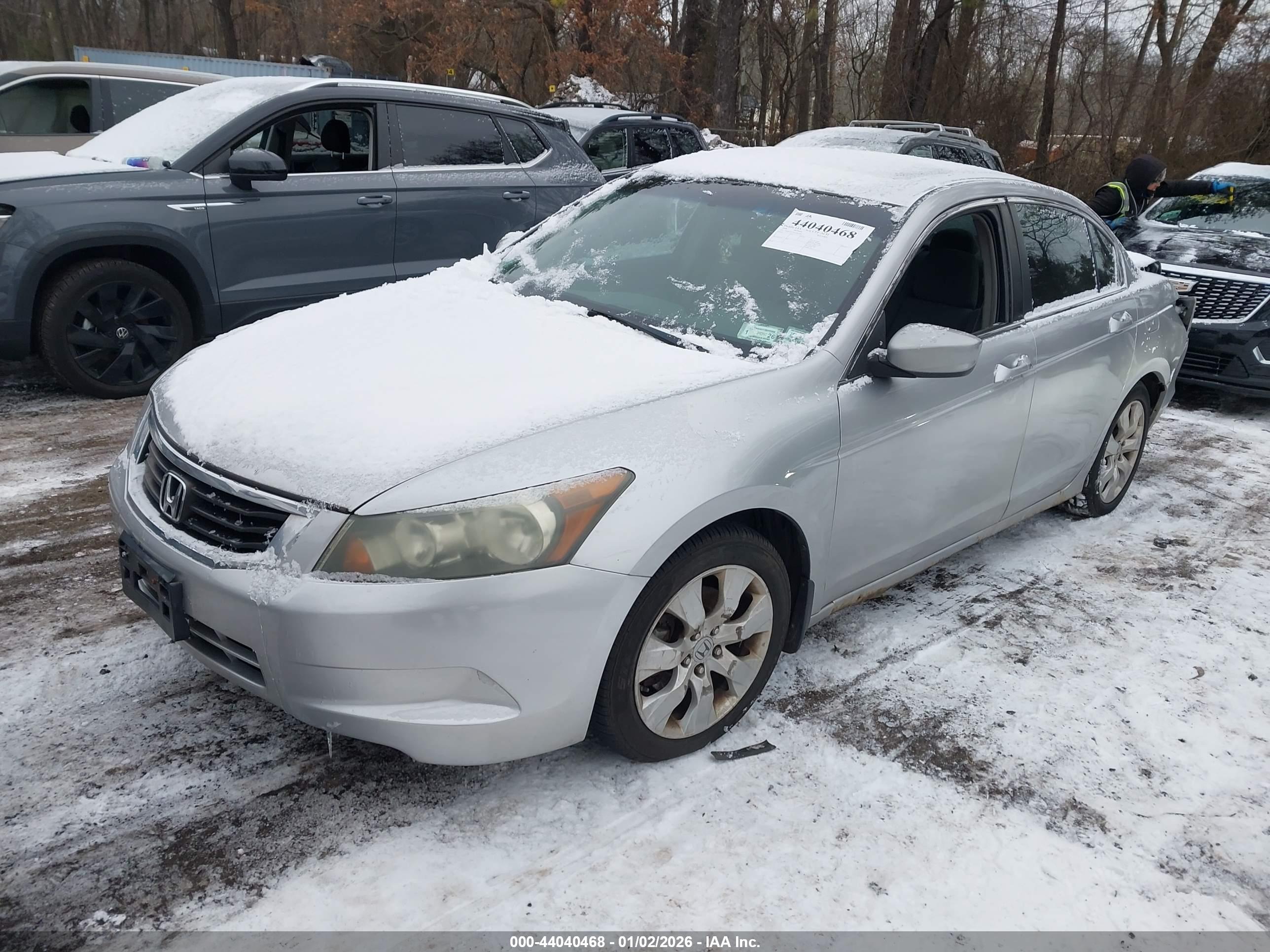 HONDA ACCORD image 2