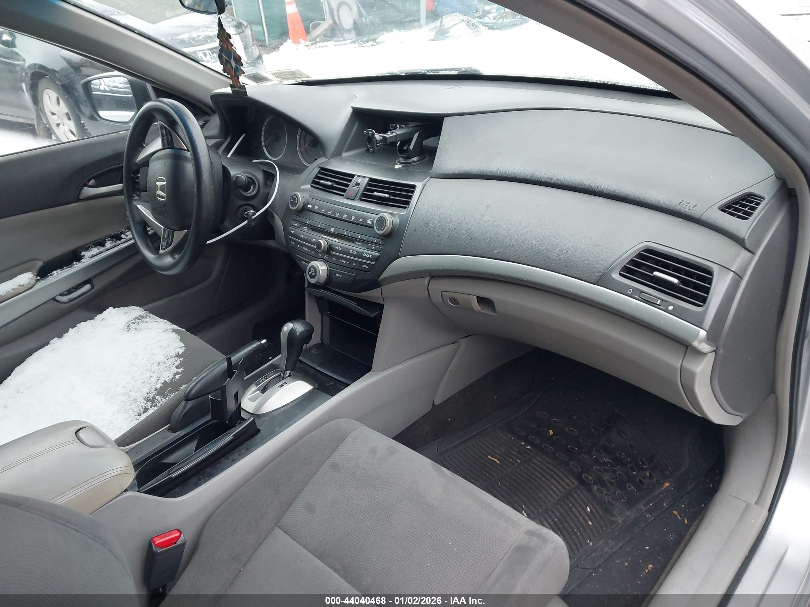 HONDA ACCORD image 5