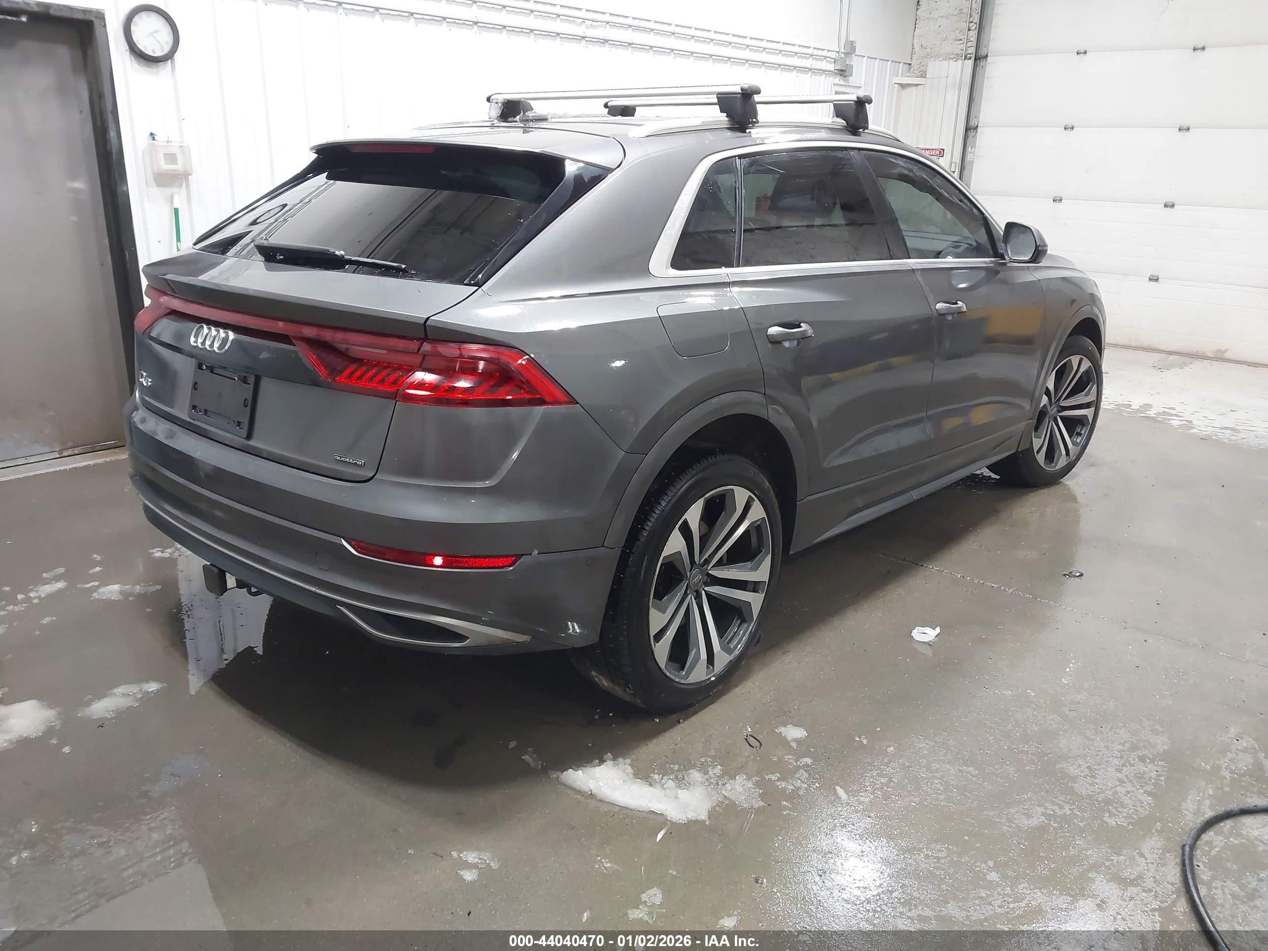 AUDI Q8 image 4