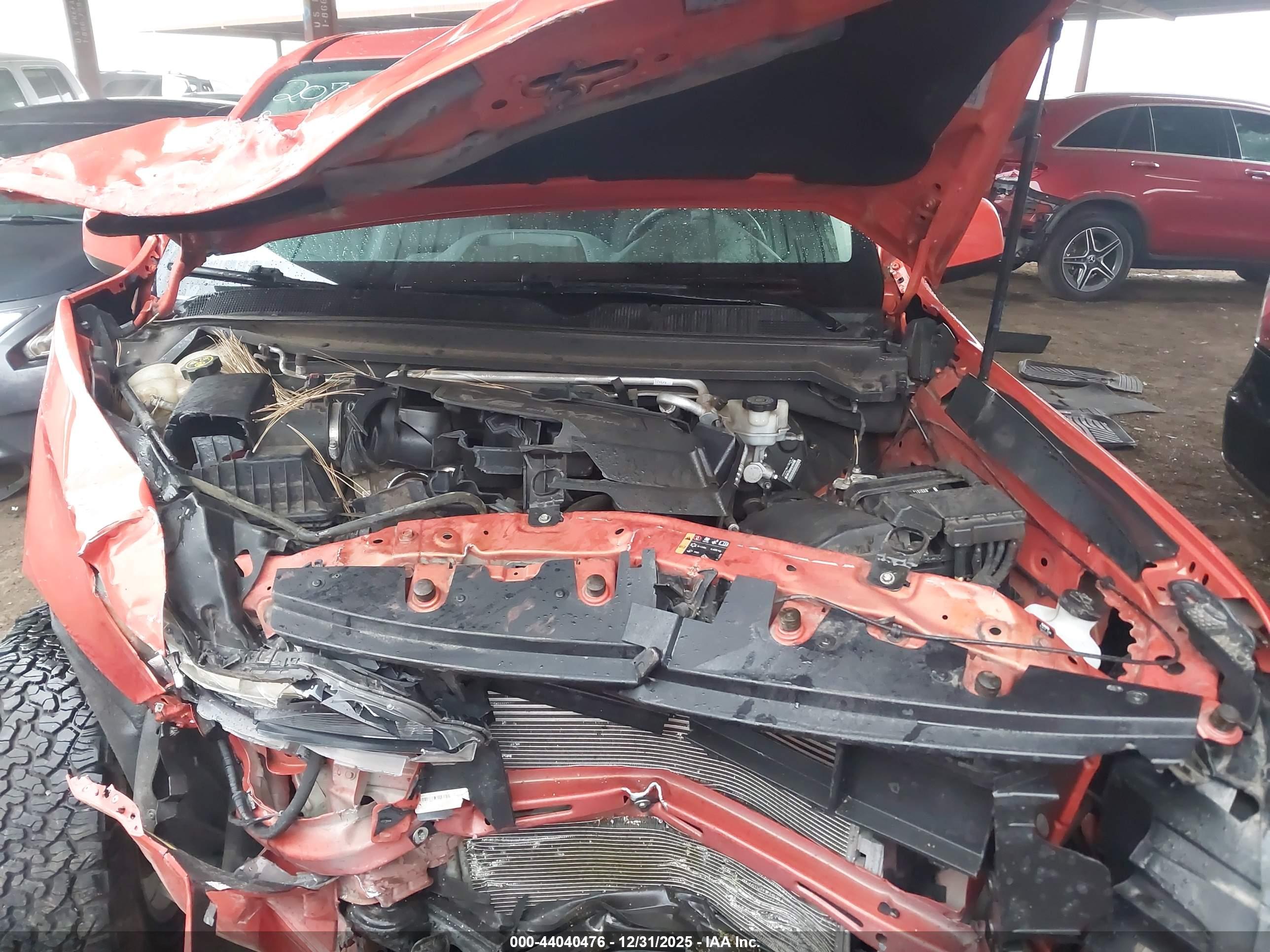 CHEVROLET COLORADO image 10