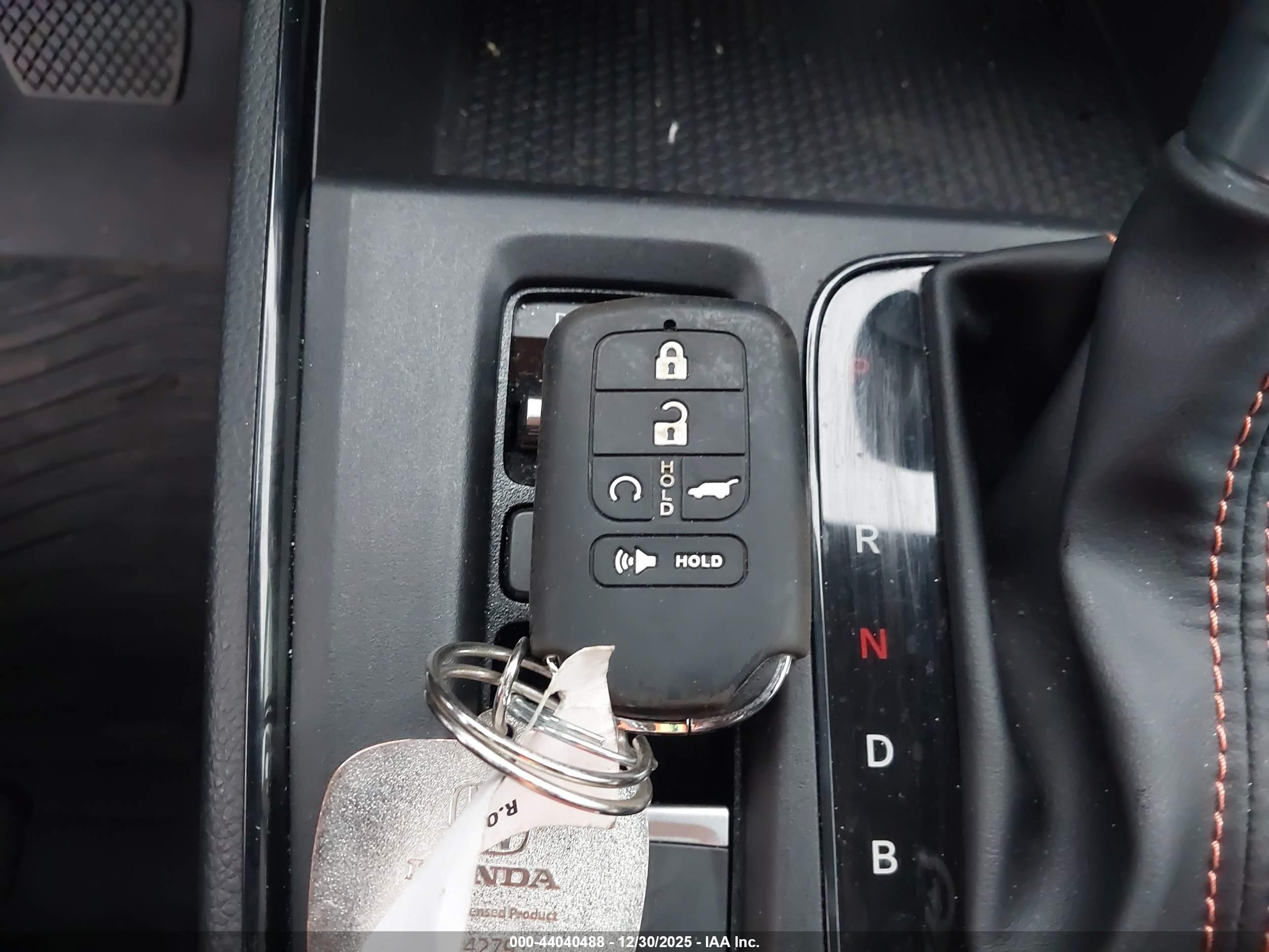 HONDA CR-V image 11