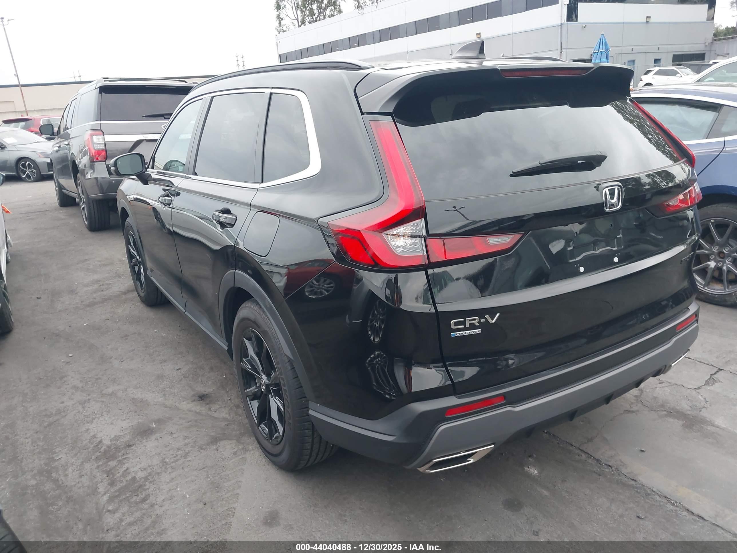HONDA CR-V image 3