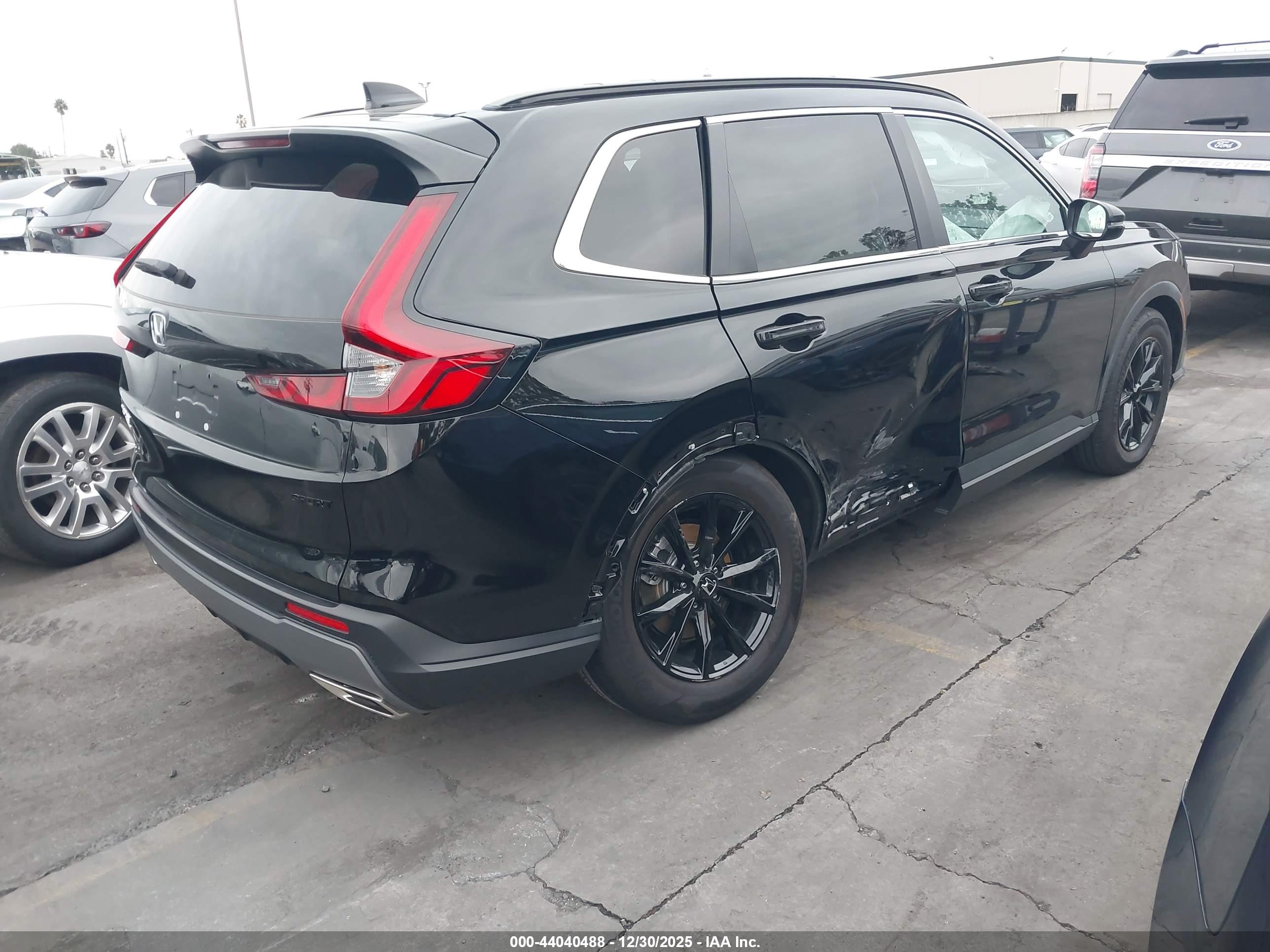 HONDA CR-V image 4