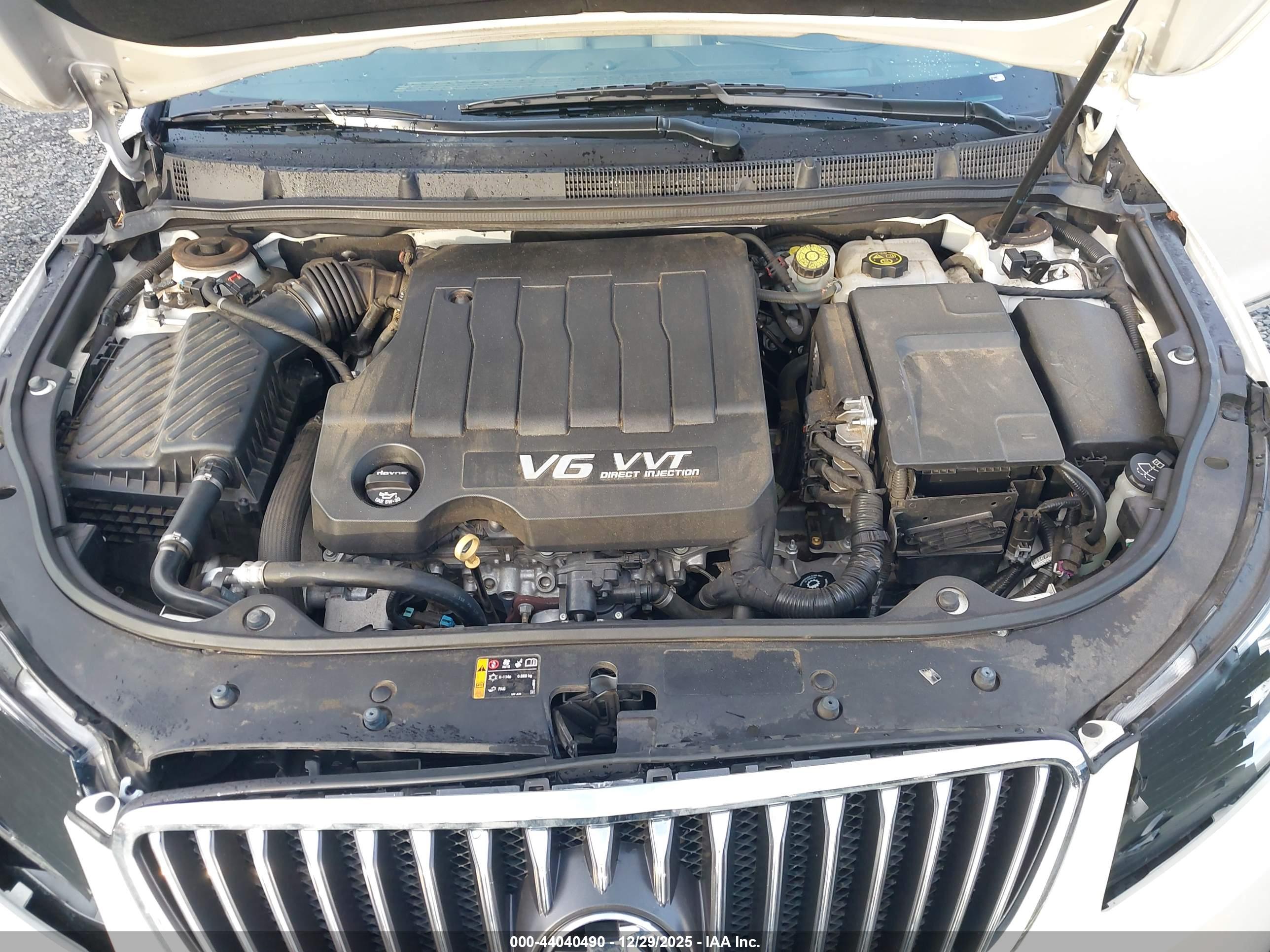 BUICK LACROSSE image 10